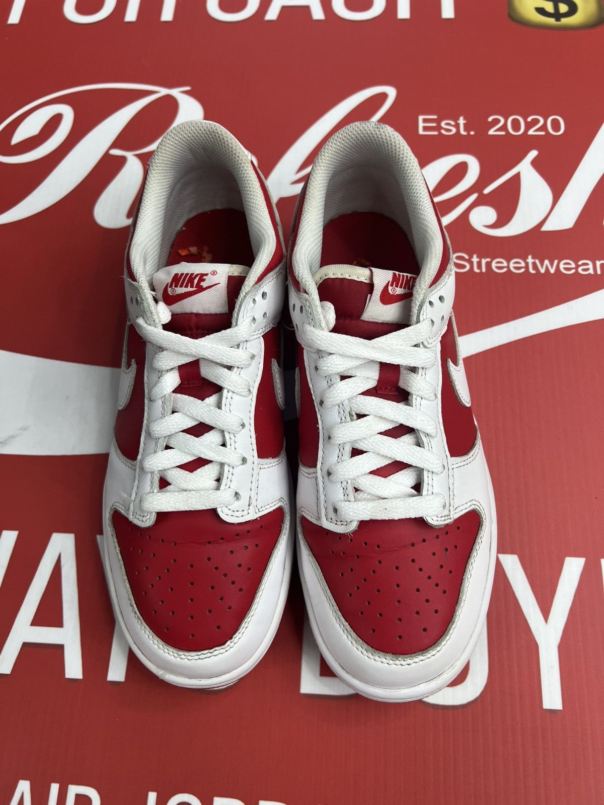 Nike Nike Dunk Low Championship Red Size 6.5y Size US 6.5 / EU 39-40 - 4 Thumbnail