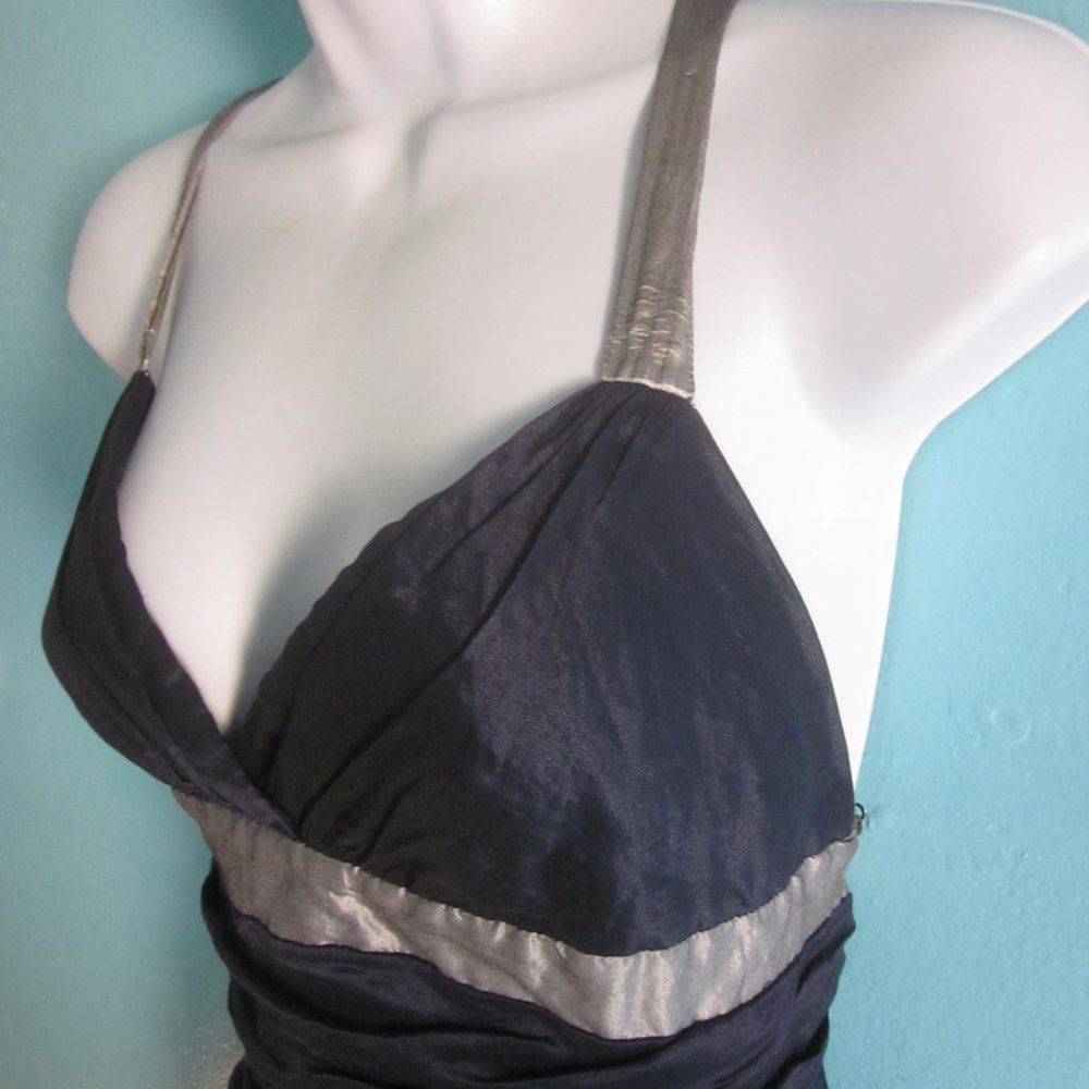Bcbgmaxazria BCBG Maxazaria Blue and Silver Metallic Cocktail Party Dress Size S / US 4 / IT 40 - 10 Thumbnail