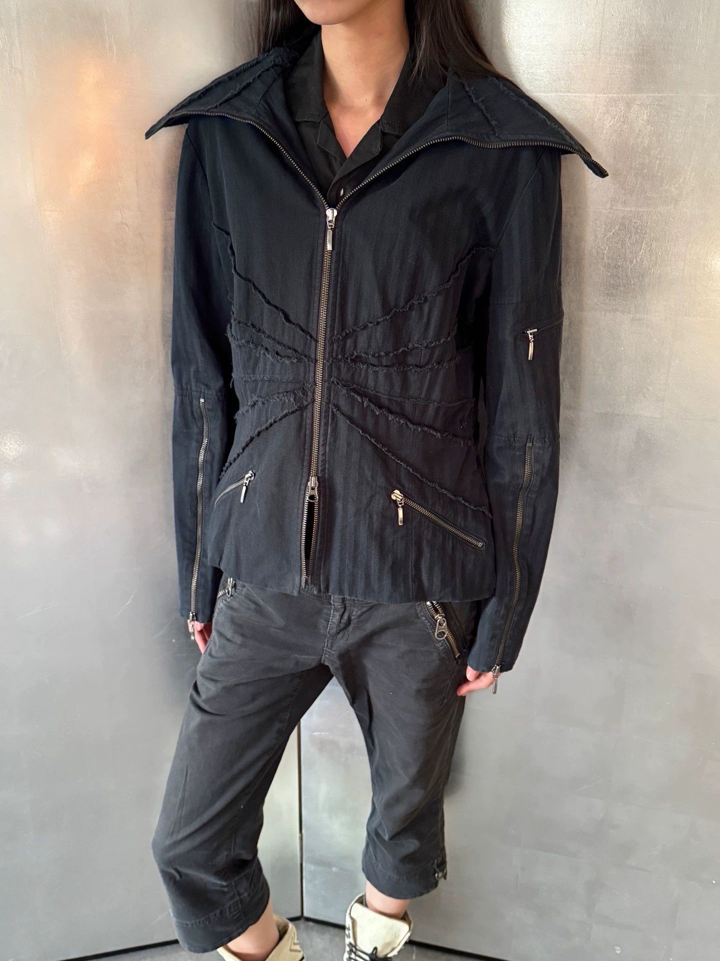 Vintage Vintage Italian Frayed-Collar Double-Zip Textured Waist Jacket L Size L / US 10 / IT 46 - 2 Thumbnail