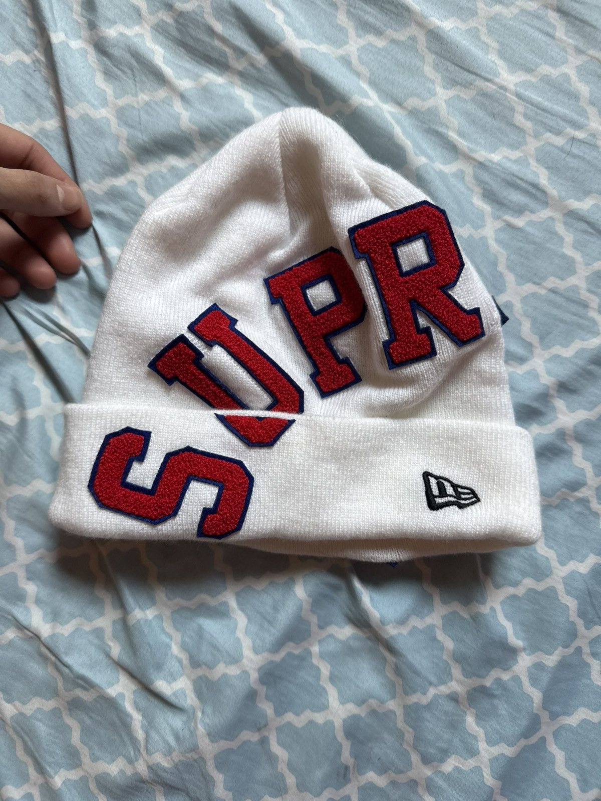 Supreme New Era Big Arc Beanie white