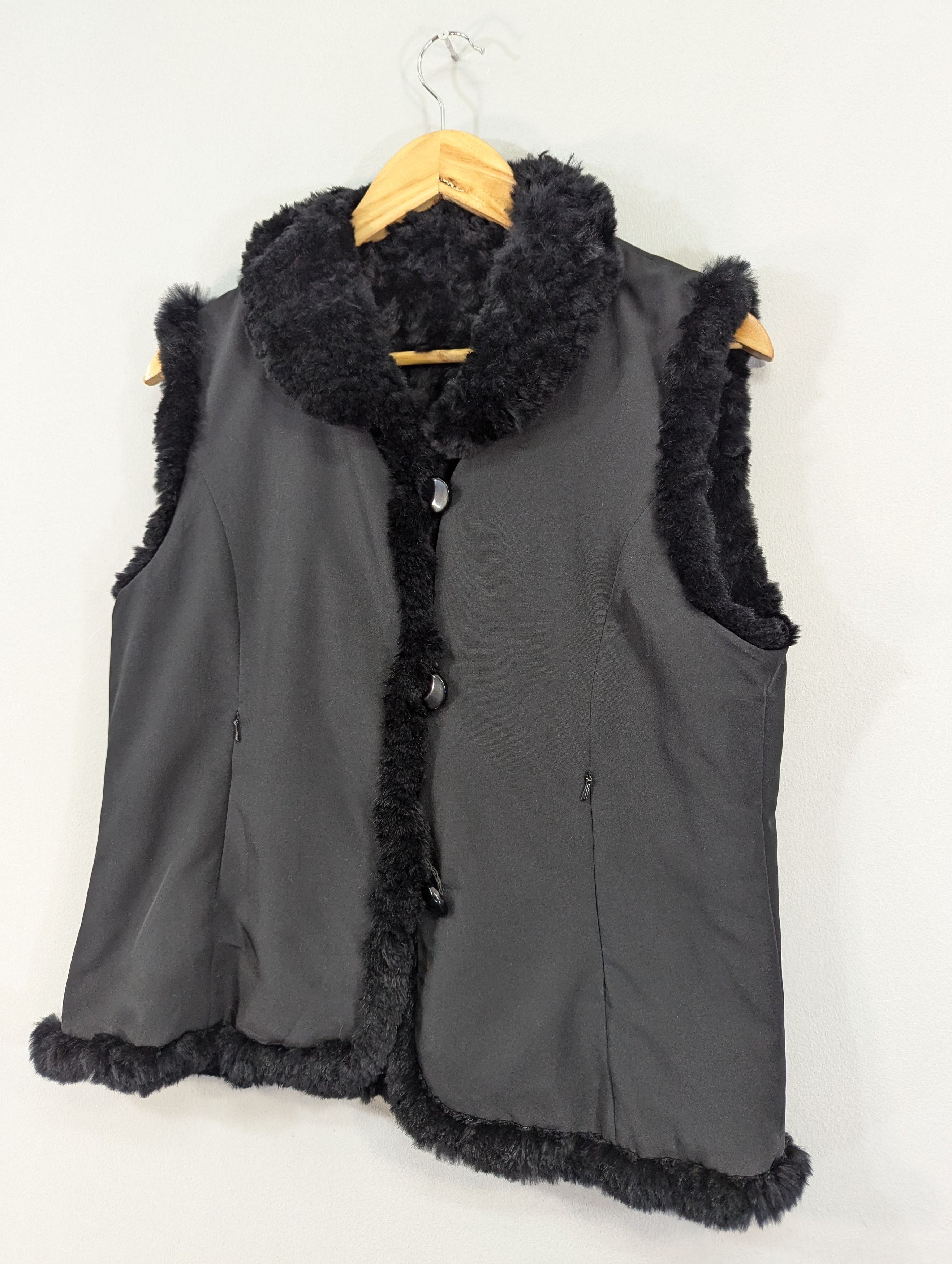 Japanese Brand Unbrand Mink Fur Rabbit Reversible Sleeveless Jacket Size M / US 6-8 / IT 42-44 - 2 Thumbnail