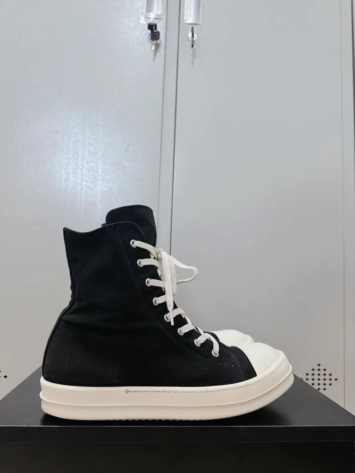 Rick Owens Rick Owens Drkshdw Converse high-top sneakers Size US 10.5 / EU 43-44 - 8 Thumbnail