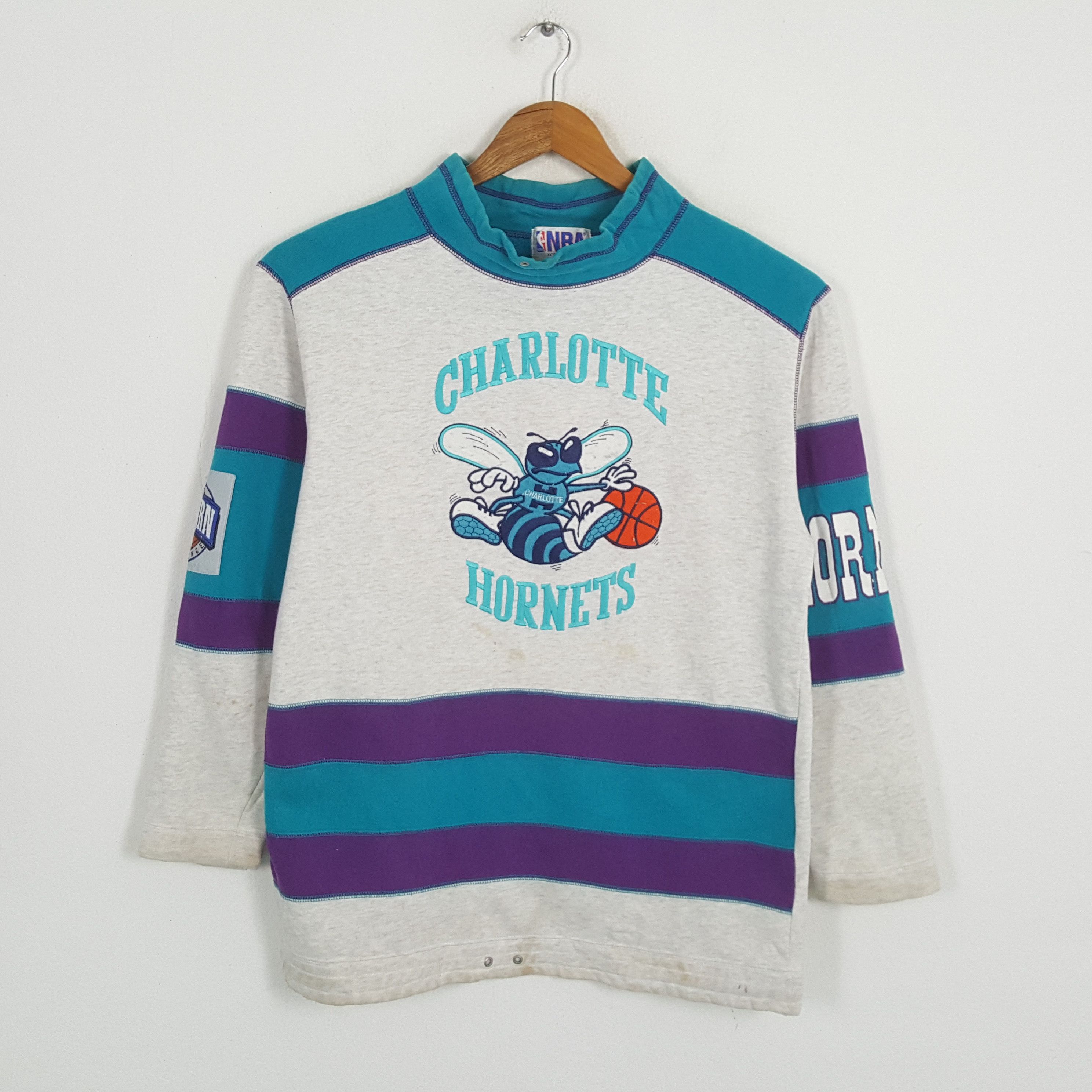 NBA × Vintage Vintage CHARLOTTE HORNEST NBA Basketball Team Sweatshirt Size US M / EU 48-50 / 2 - 1 Thumbnail