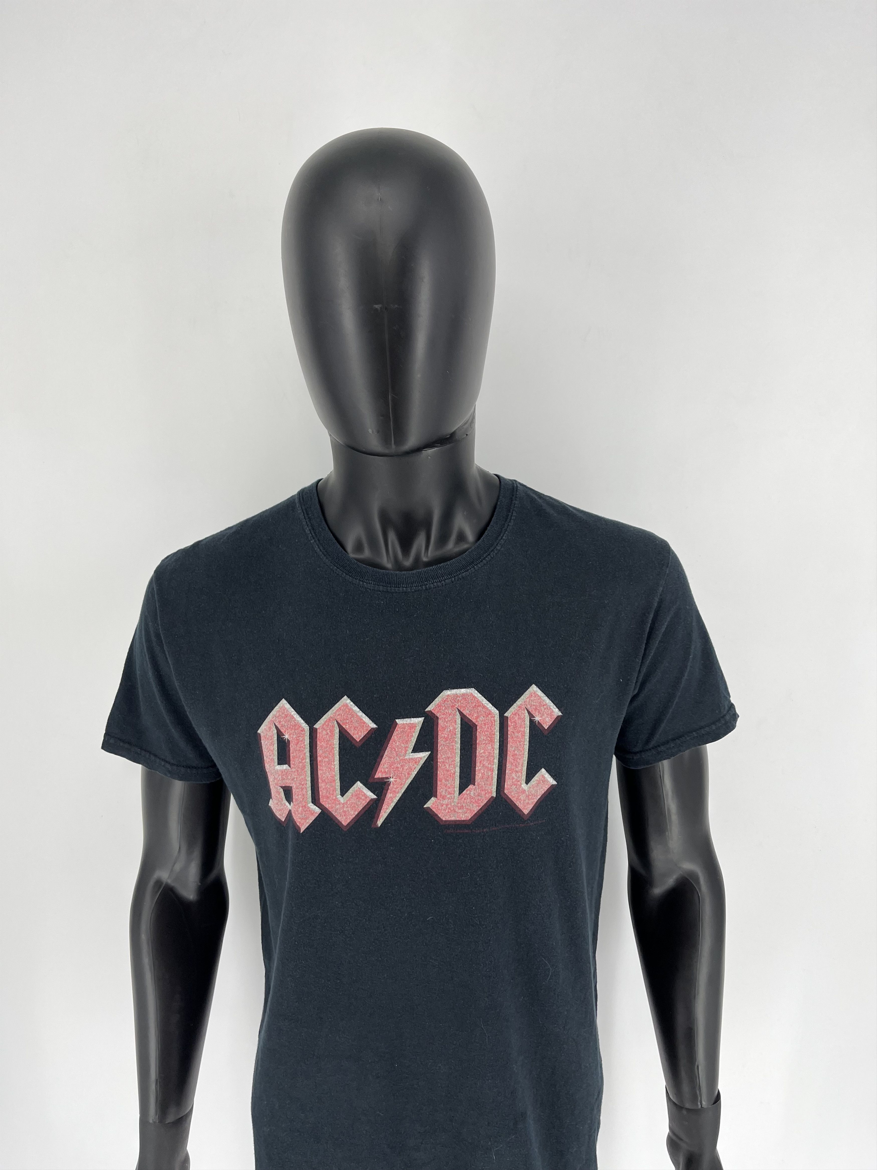AC/DC Vintage Y2k T Shirt Ac/Dc Tee Big Logo Band Rock Tee Size US M / EU 48-50 / 2 - 6 Thumbnail