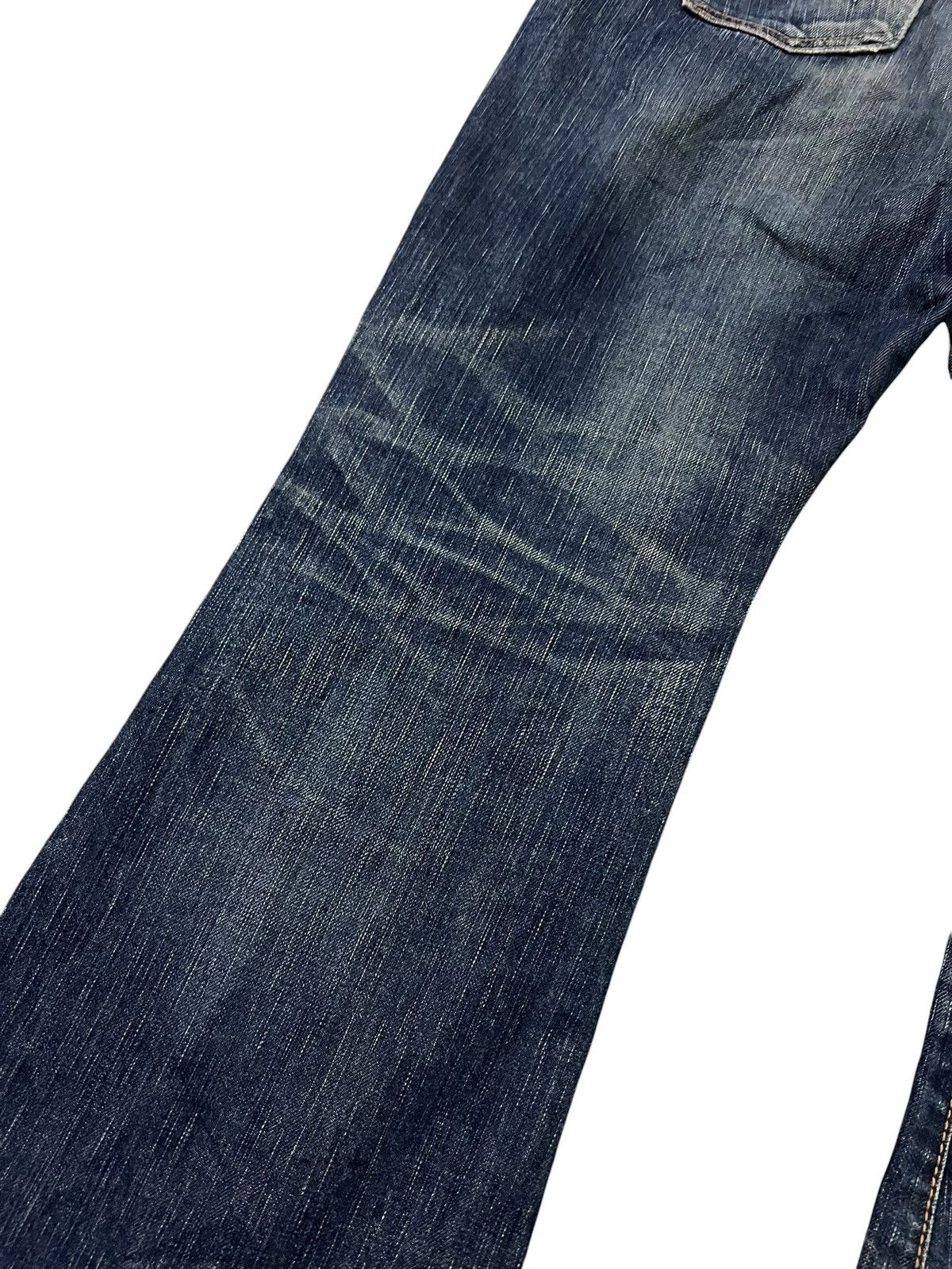 Japanese Brand Edwin 503 Flare Distressed Mud Wash Bootcut Jean Very Rare Size US 32 / EU 48 - 14 Thumbnail