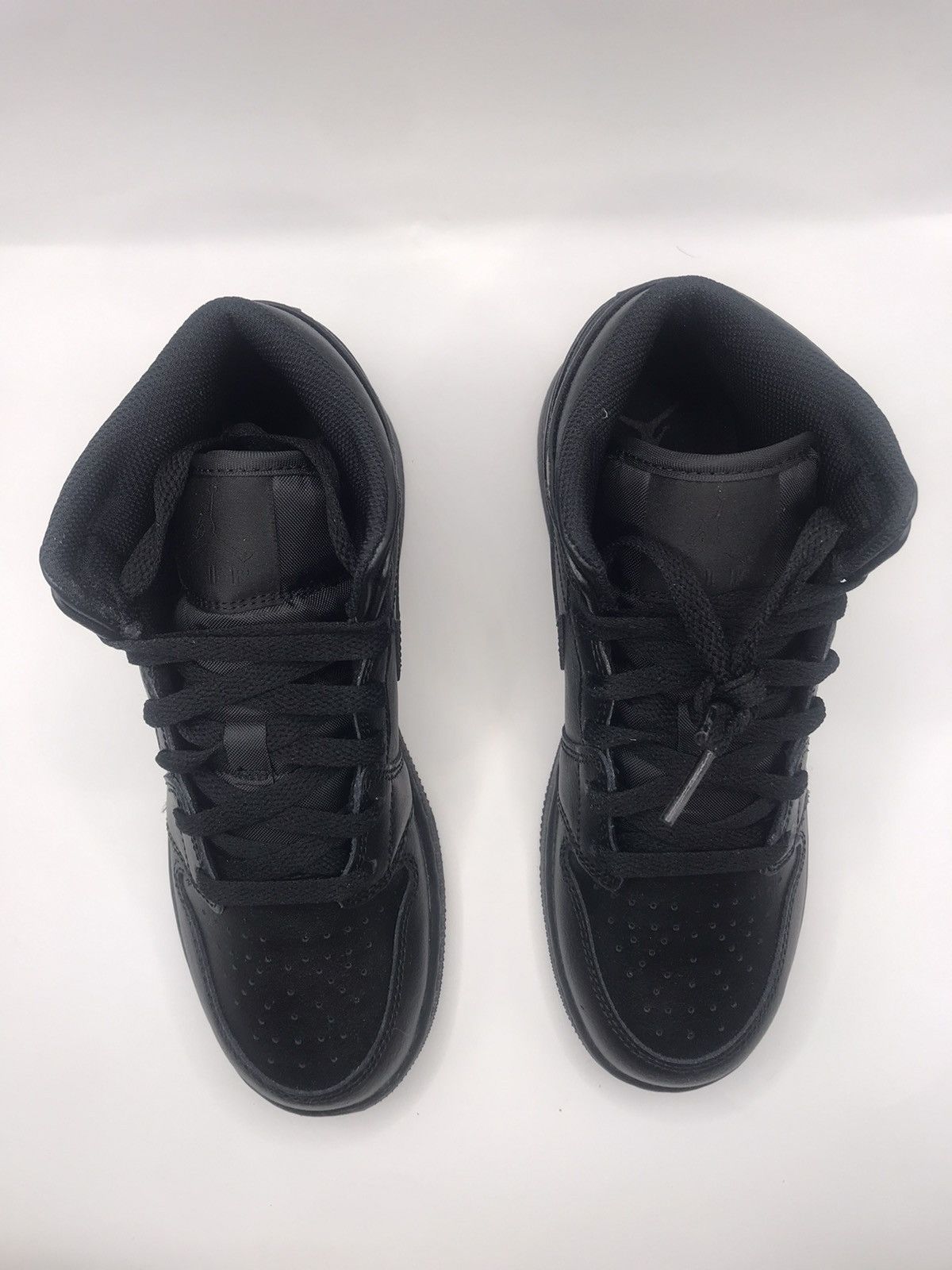 Jordan Brand Jordan 1 Mid “Full Black” Size US 7.5 / IT 37.5 - 4 Thumbnail