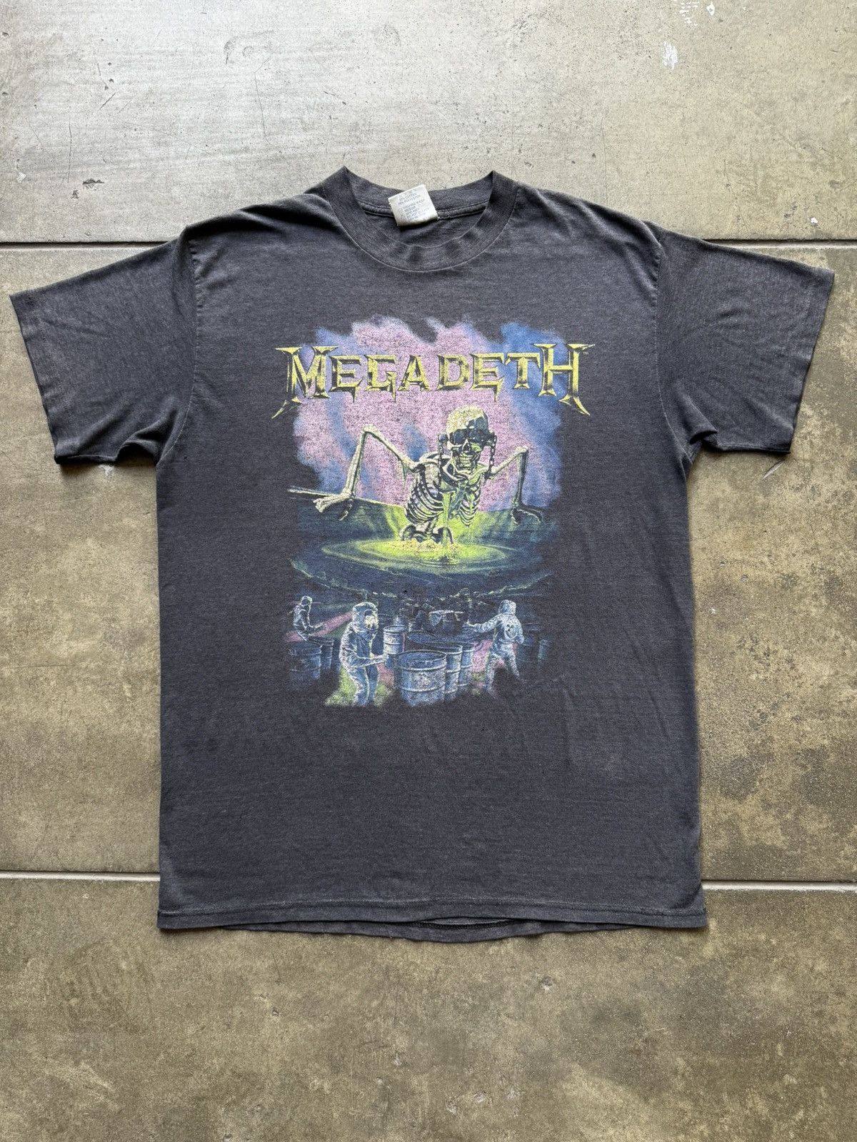 Vintage Vintage 1989 Megadeth Contaminated Tour Band Tee Shirt Size US L / EU 52-54 / 3 - 1 Thumbnail