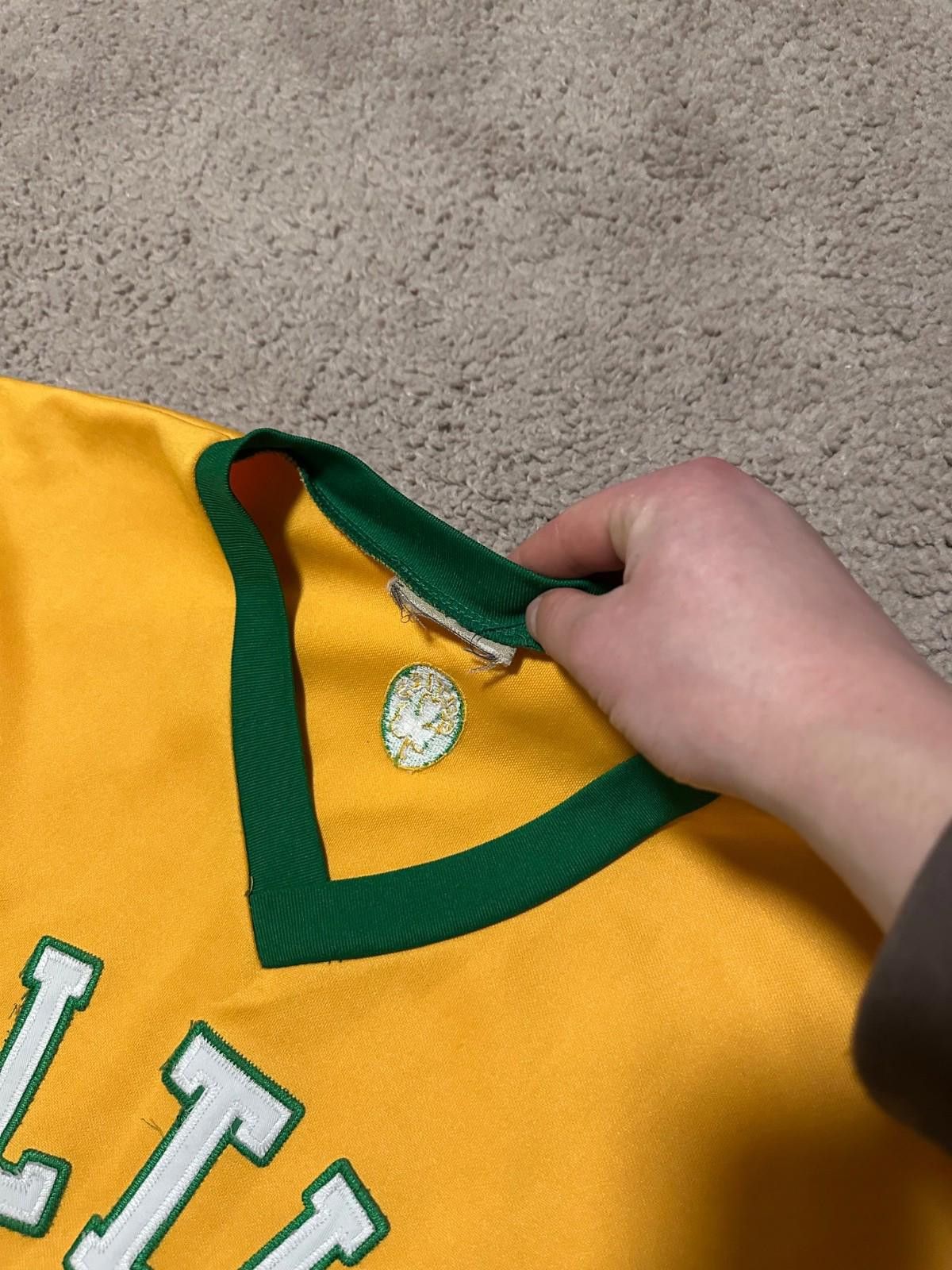 Majestic Majestic NBA Boston Celtics Throwback Basketball Jersey 2XL Size US XXL / EU 58 / 5 - 4 Thumbnail