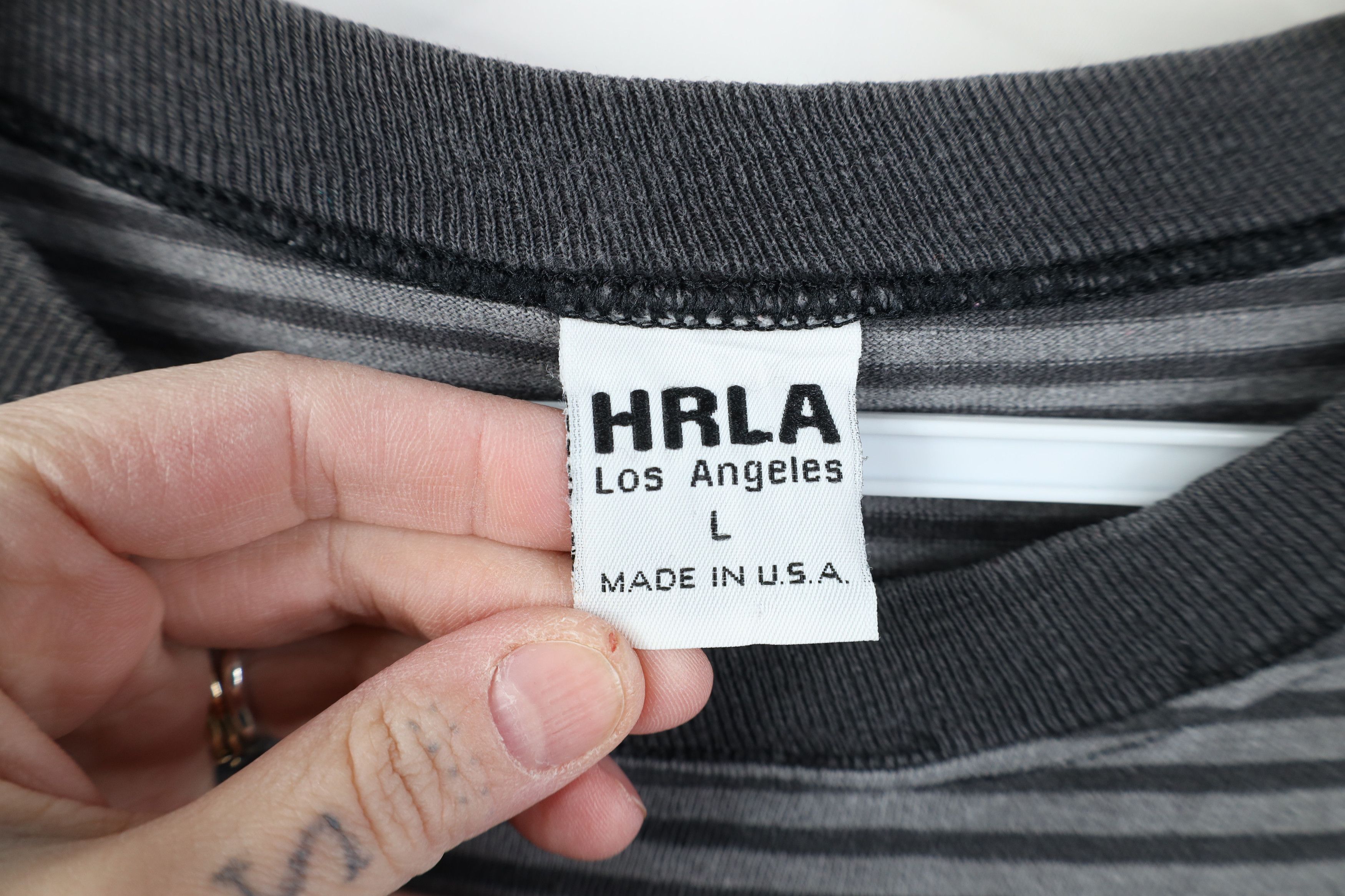 Vintage Vintage 90s Streetwear Spell Las Vegas Striped T-Shirt USA Size US L / EU 52-54 / 3 - 6 Thumbnail