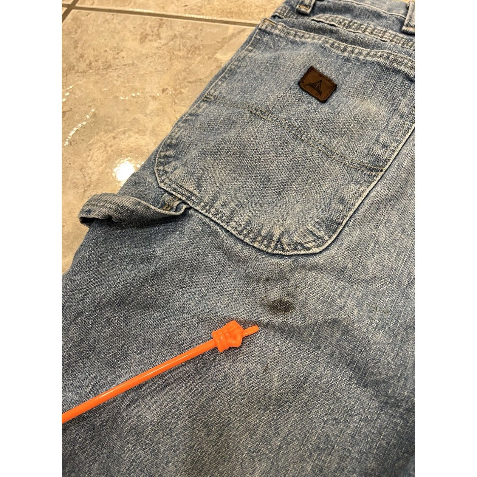 Wrangler VINTAGE Wrangler Blue Denim Carpenter Shorts Jorts 10.5" 34 Mens 90s Grunge Workwear Distressed Size US 34 / EU 50 - 5 Thumbnail