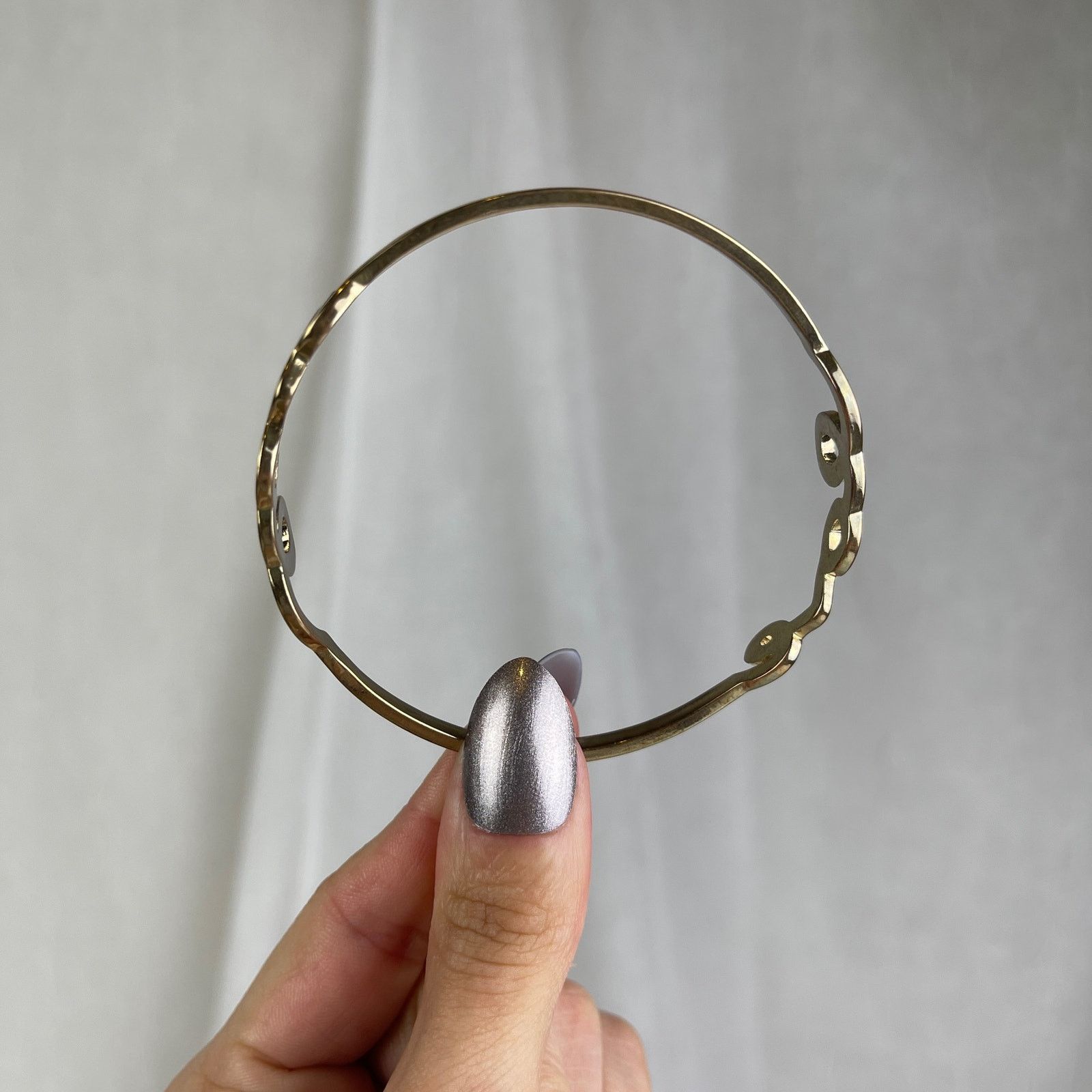 Other Dainty Gold LOVE Bangle Bracelet Minimalist Romantic NWOT Size ONE SIZE - 4 Thumbnail