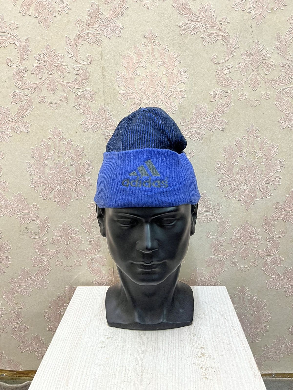Adidas Vintage Adidas Big Logo Beanie hats Size ONE SIZE - 2 Thumbnail
