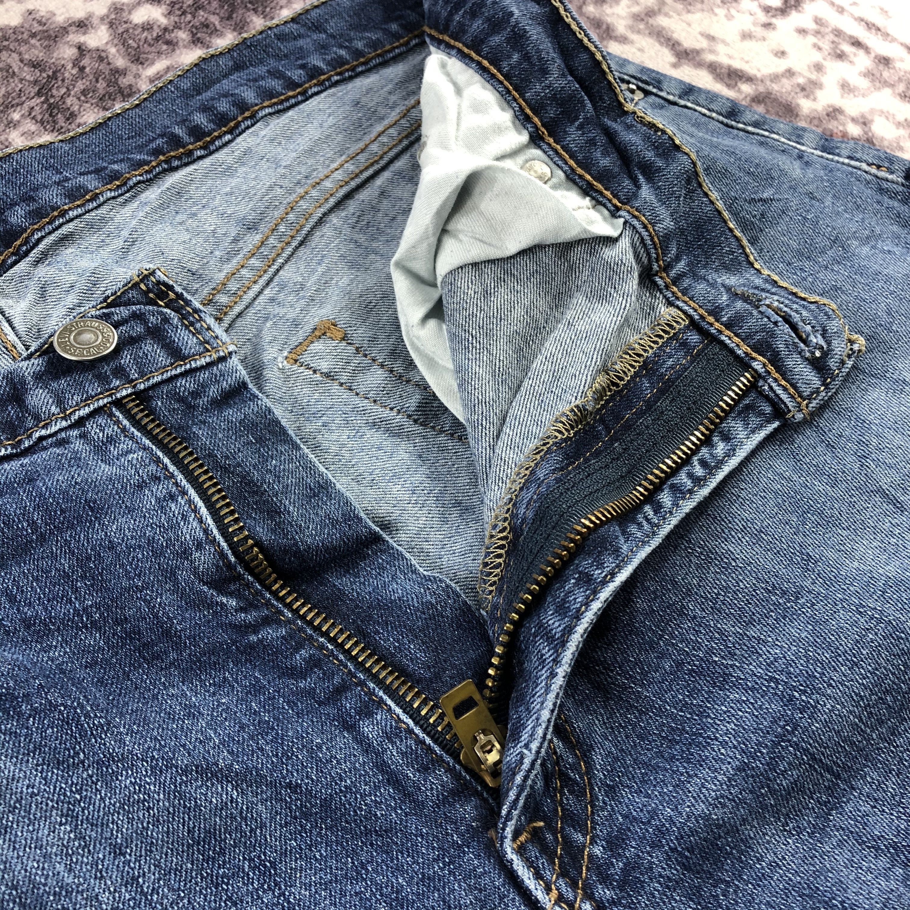Levi's × Vintage Vintage Blue Wash Levis 559 Jeans-JM2909 Size US 36 / EU 52 - 9 Thumbnail