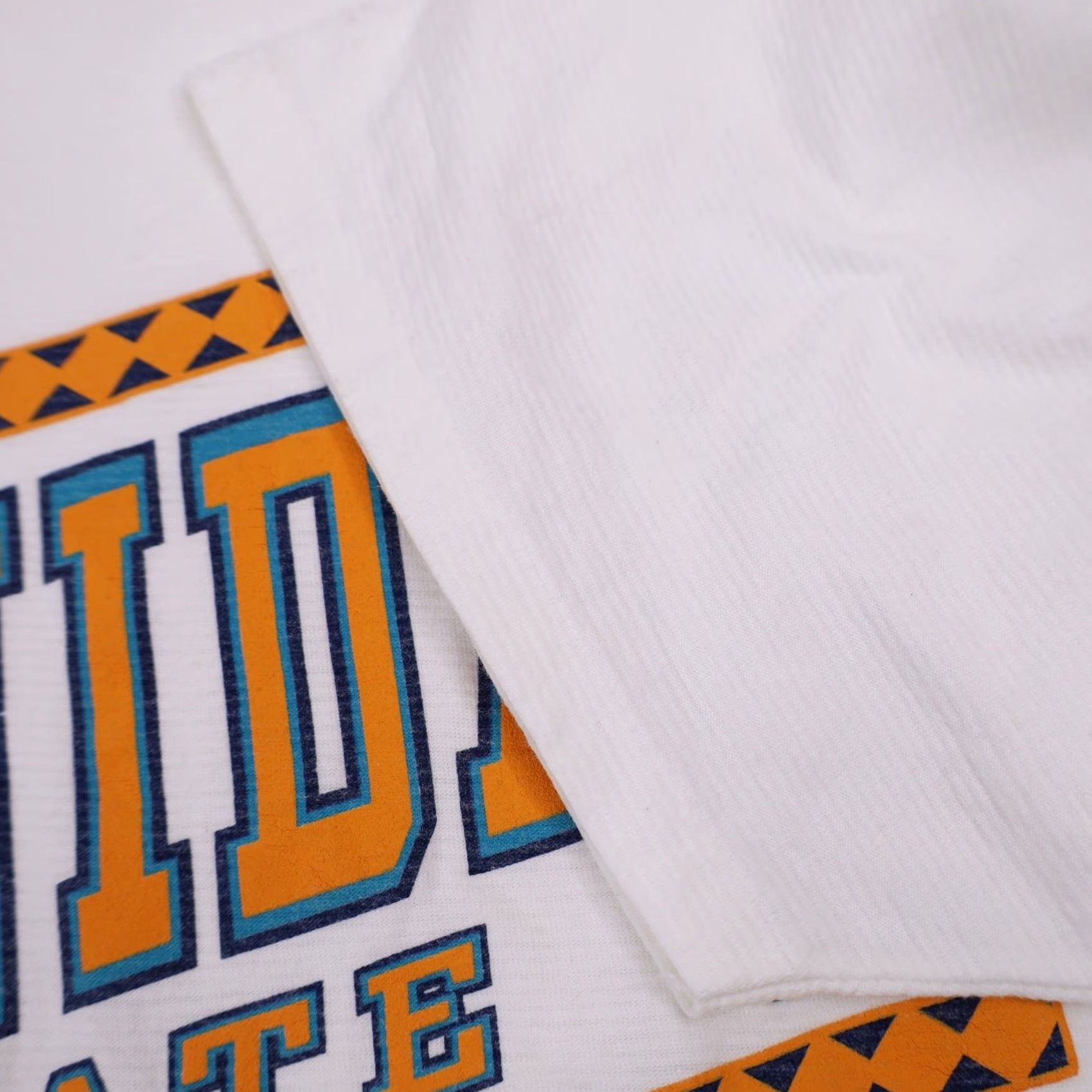 Vintage VINTAGE Trinidad State Trojans Mens XL Graphic T Shirt White Size US XL / EU 56 / 4 - 7 Thumbnail