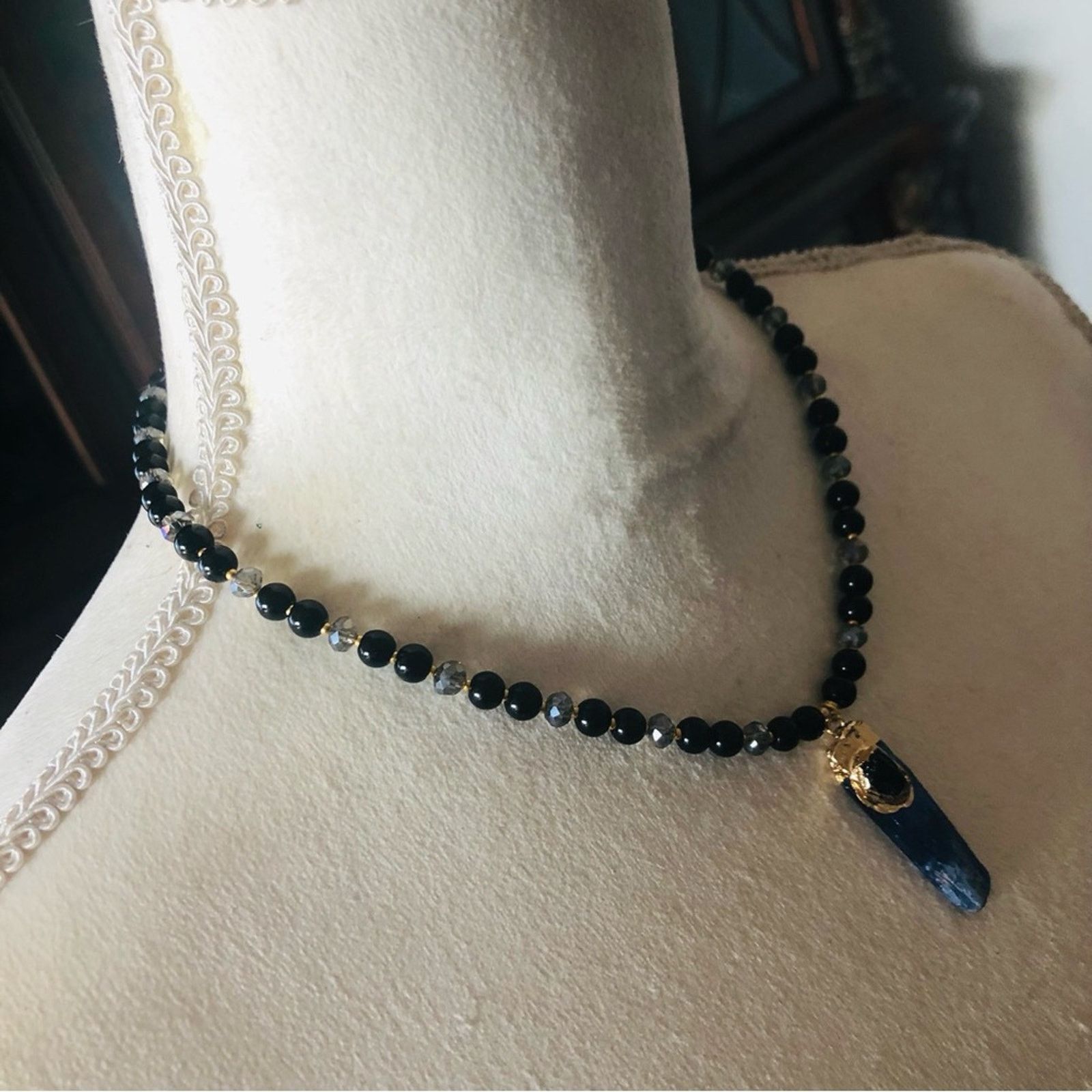 Handmade Handcrafted repurpose kyanite and black onyx Pearl necklace Size ONE SIZE - 4 Thumbnail