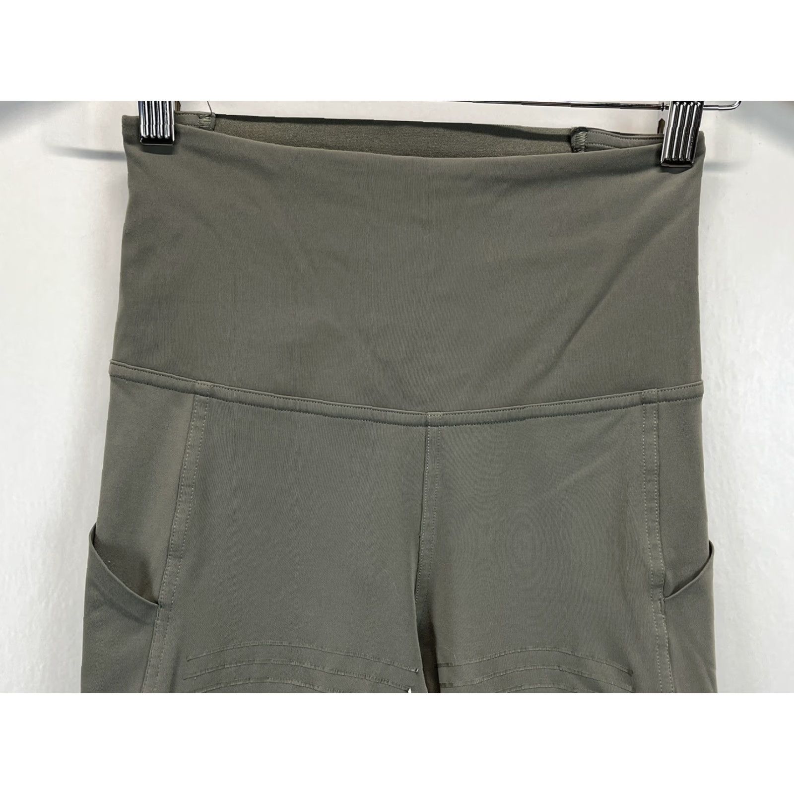 Lululemon VINTAGE Lululemon Rogue Renegade Super Hi Rise Leggings Women 4 Sage Gray Athletic Size 27" / US 4 / IT 40 - 2 Thumbnail