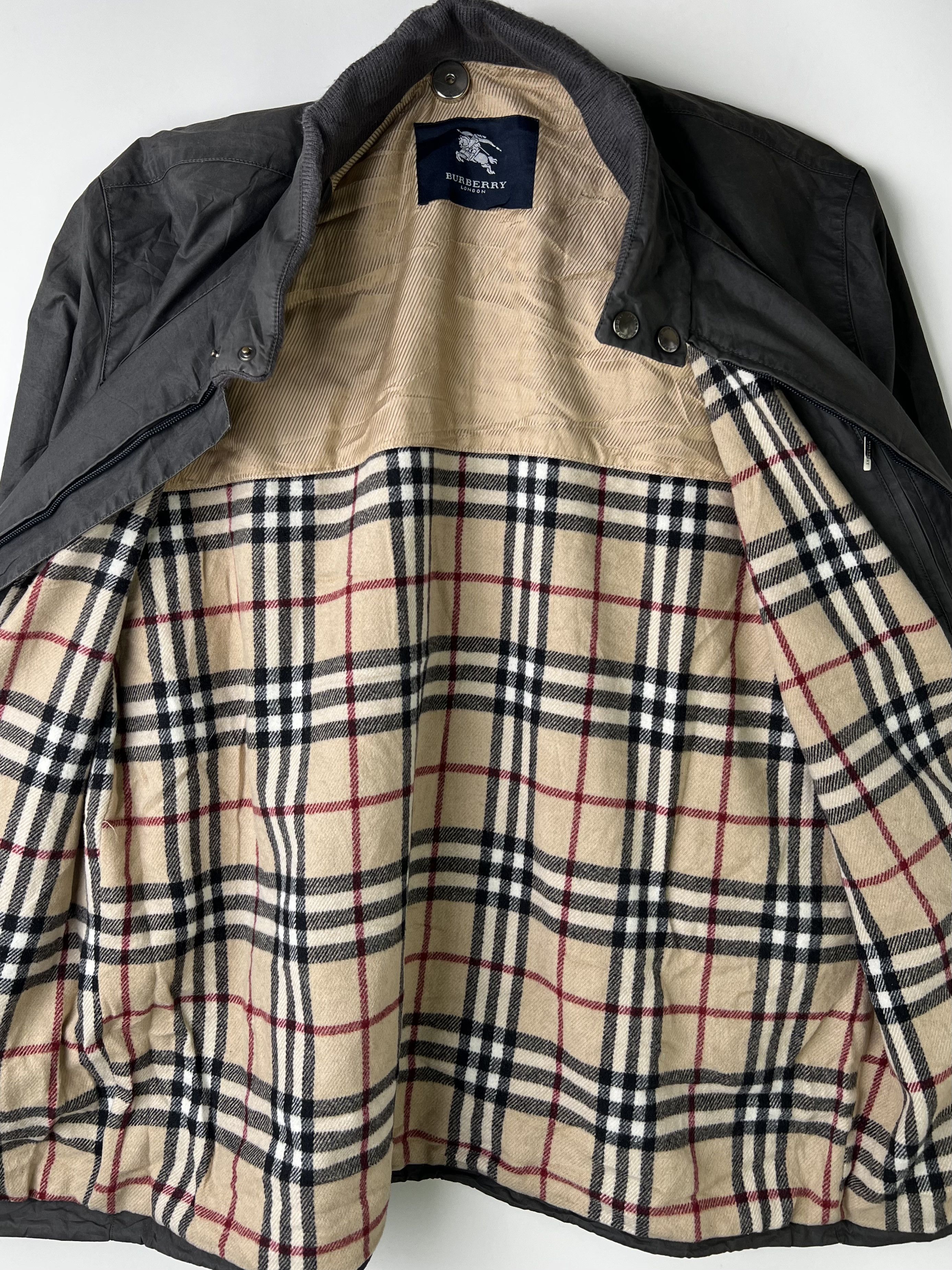 Burberry BURBERRY VINTAGE JACKET WITH COATING GRAY Size US L / EU 52-54 / 3 - 2 Thumbnail