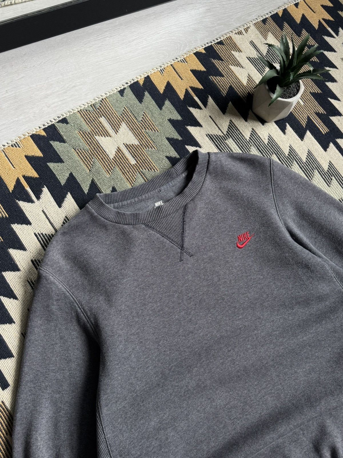 Nike × Vintage Vintage Nike Logo Basic Sweatshirt Size US M / EU 48-50 / 2 - 4 Thumbnail