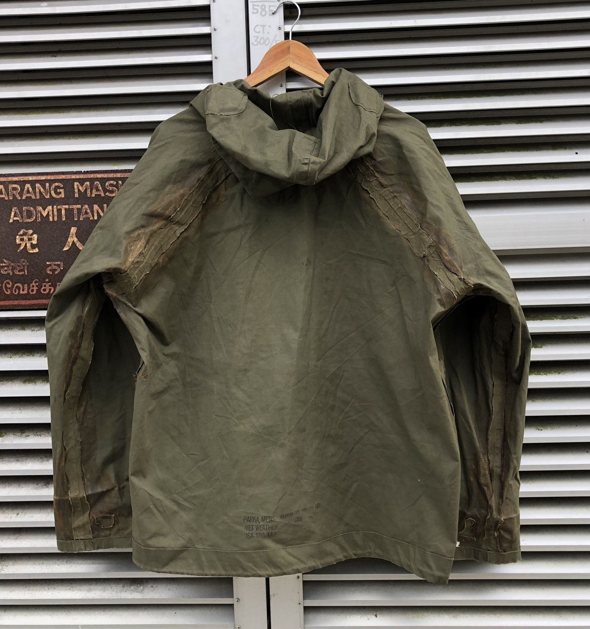 Vintage VTG USArmy Vietnam Era Wet Weather Thrashed Distressed Parka Size US M / EU 48-50 / 2 - 12 Thumbnail