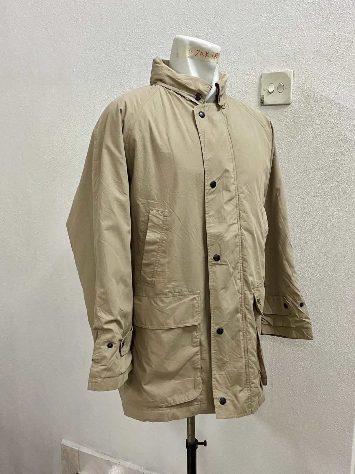 Burberry VINTAGE BURBERRY JACKET Size US L / EU 52-54 / 3 - 2 Thumbnail