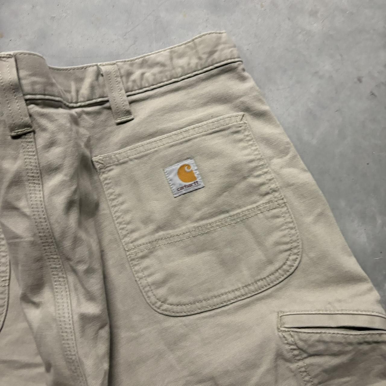 Vintage Khaki Carhartt Workwear Skater Essential Shorts!