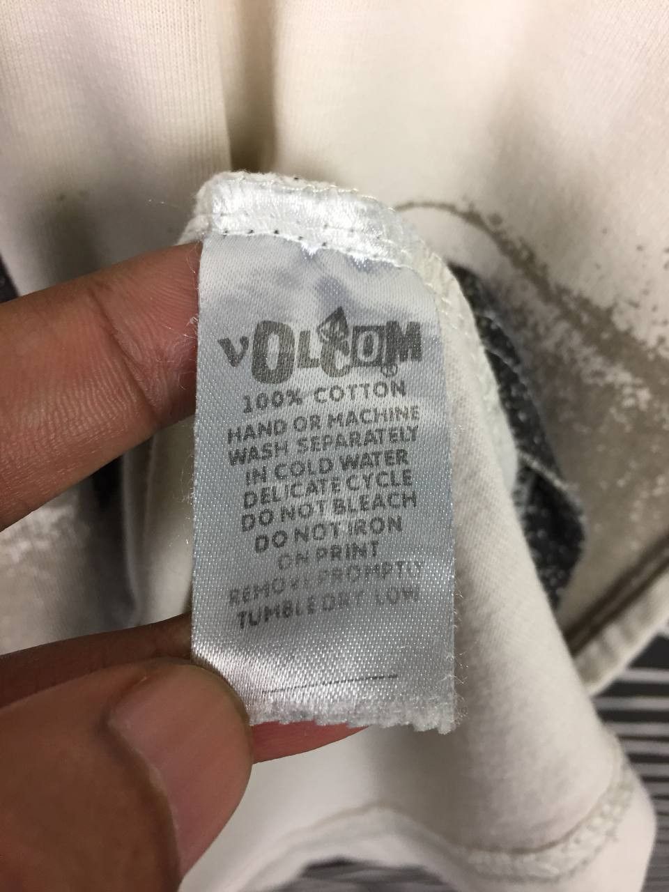 Vintage × Volcom The Volcom Clothing Company Skateboards All Over Print Tee Size US M / EU 48-50 / 2 - 12 Thumbnail