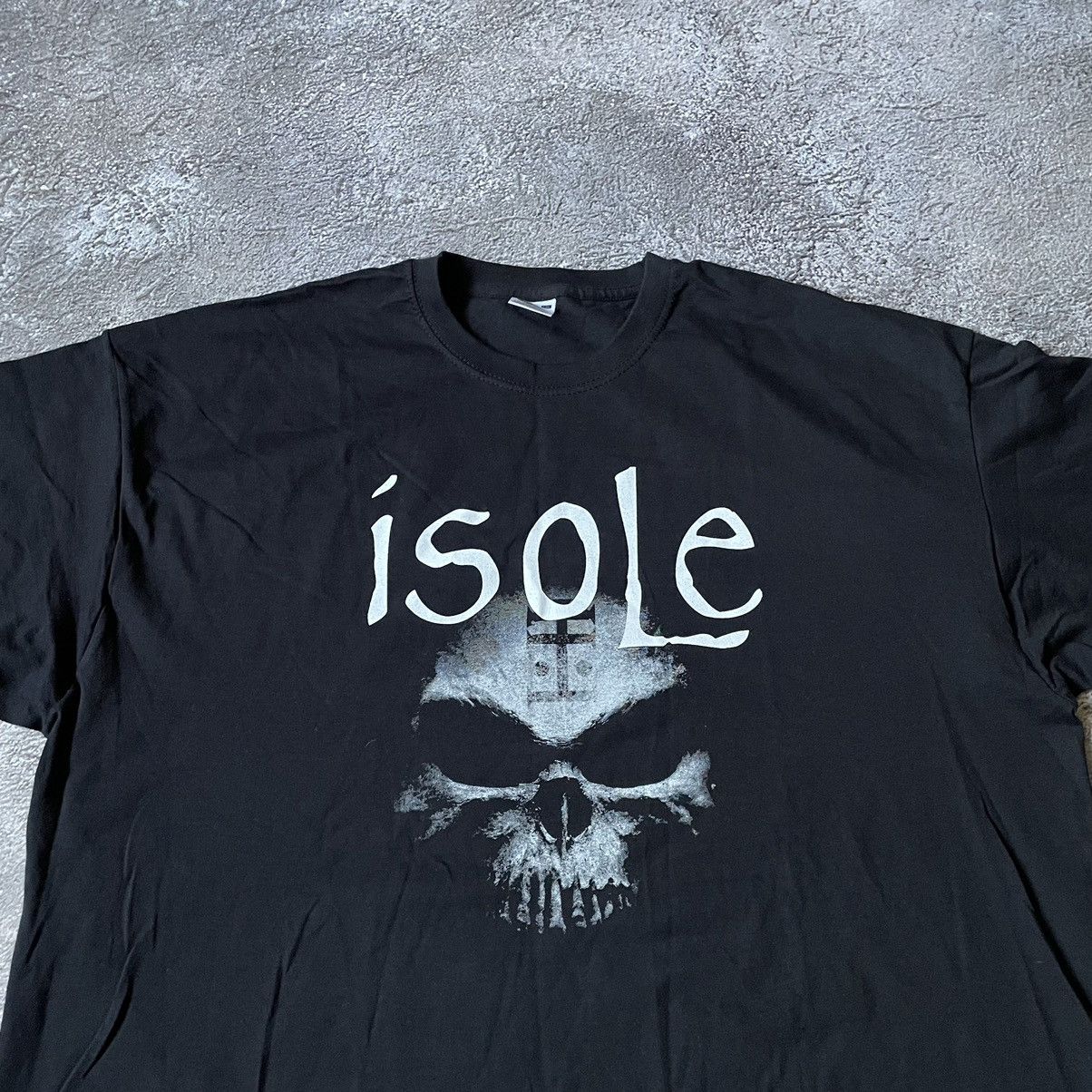 Vintage Vintage Y2K Isole Graphic Tee Creepy Horror Skate Faded XXL Size US XXL / EU 58 / 5 - 5 Thumbnail