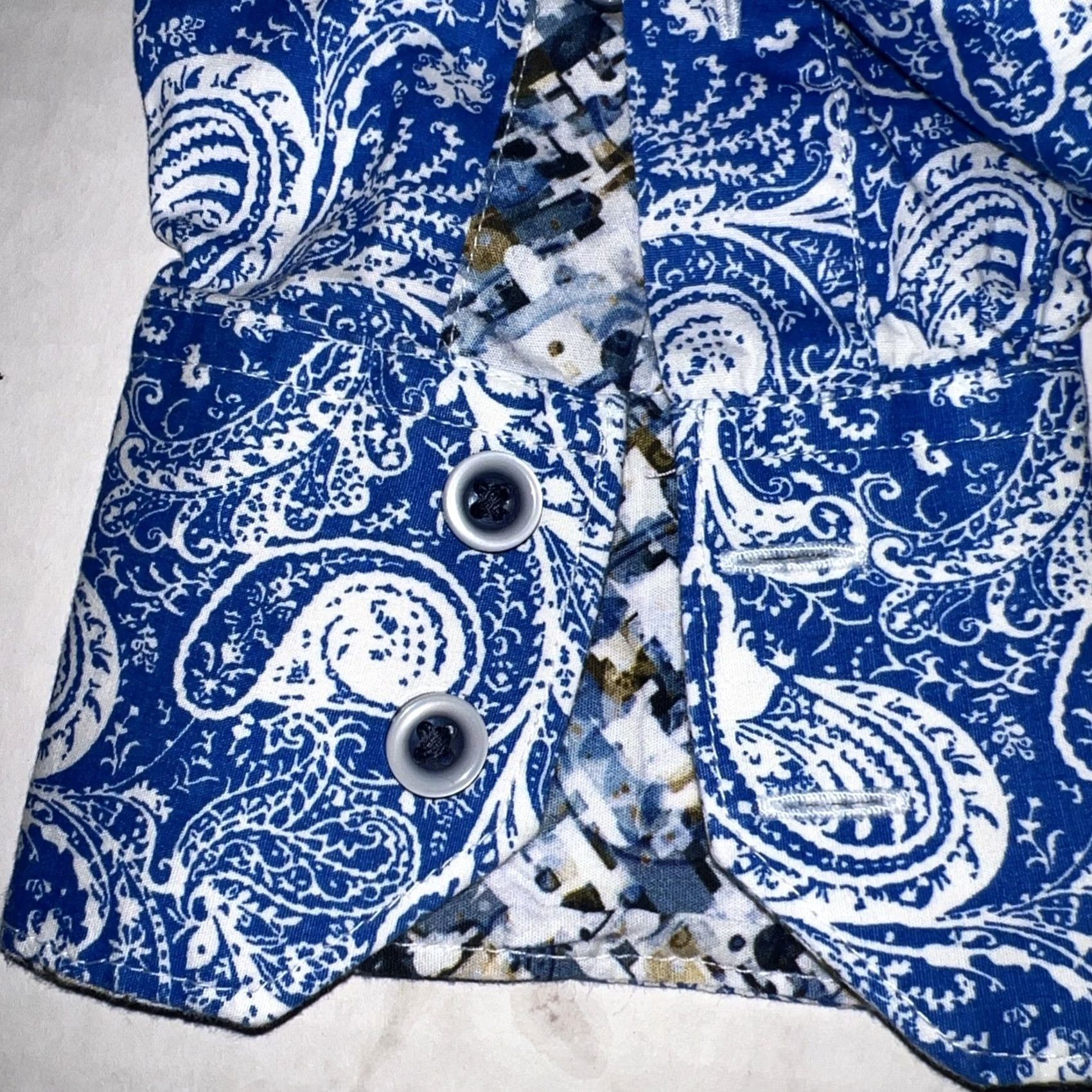 Robert Graham Robert Graham Dress Shirt Men’s Small Blue Paisley Pattern Classic New Size 36R - 7 Thumbnail