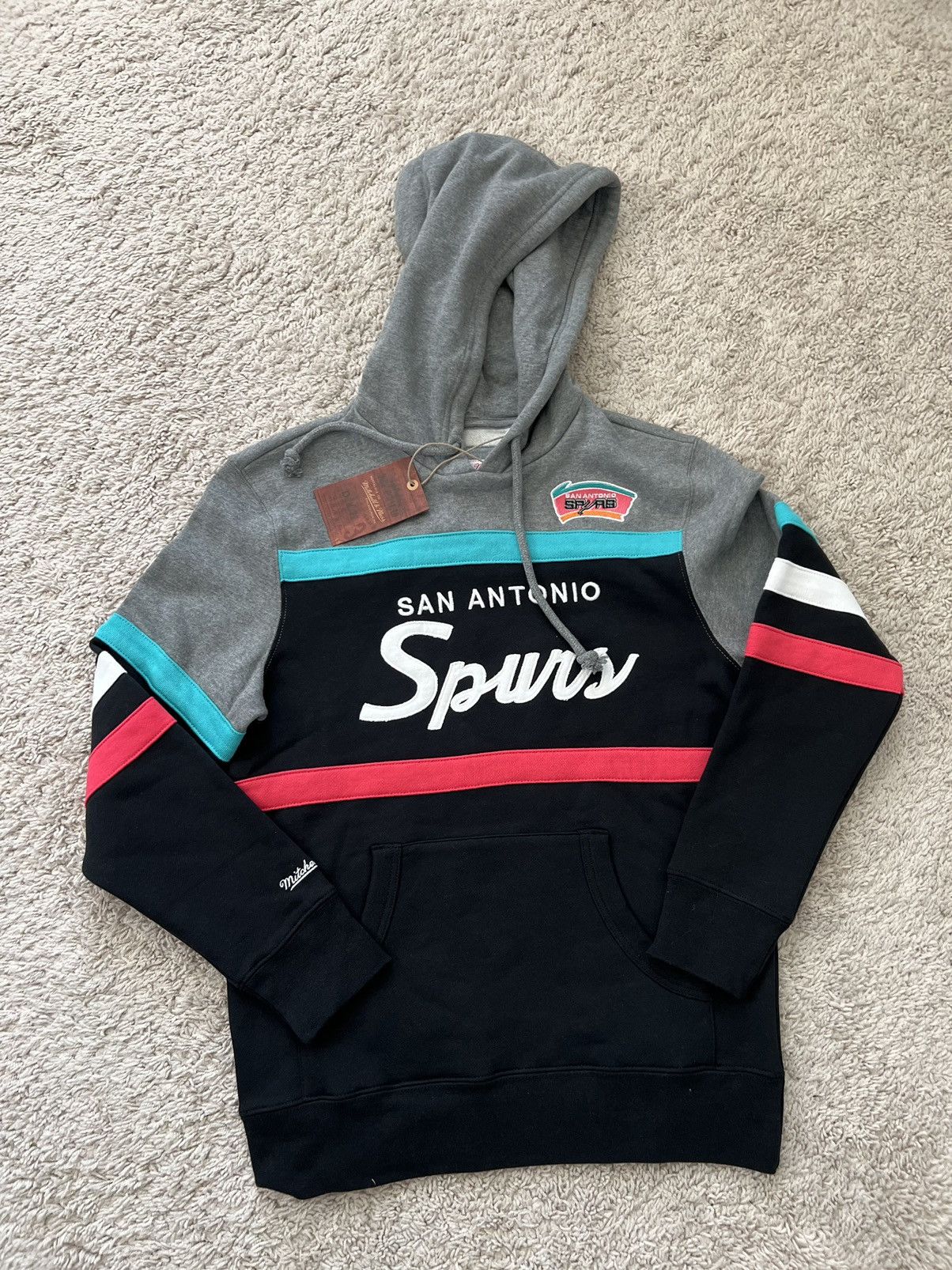 Mitchell & Ness San Antonio Spurs Retro Mitchell & Ness NBA Coach Hoodie Size US XXL / EU 58 / 5 - 4 Thumbnail