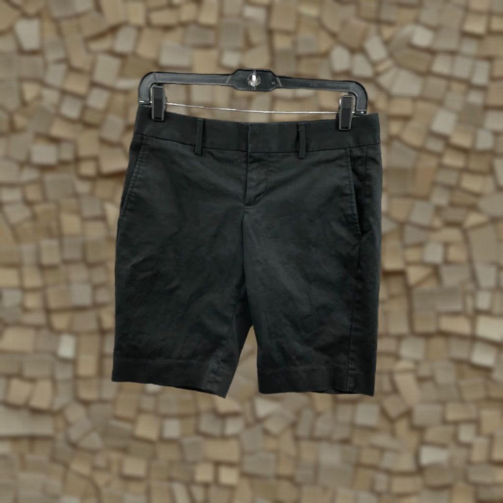 Banana Republic Banana Republic Chino Shorts Womens Size 0 Mid Rise Dark Wash Black Hook Eye Size 25" / US 0 / IT 36 - 1 Thumbnail