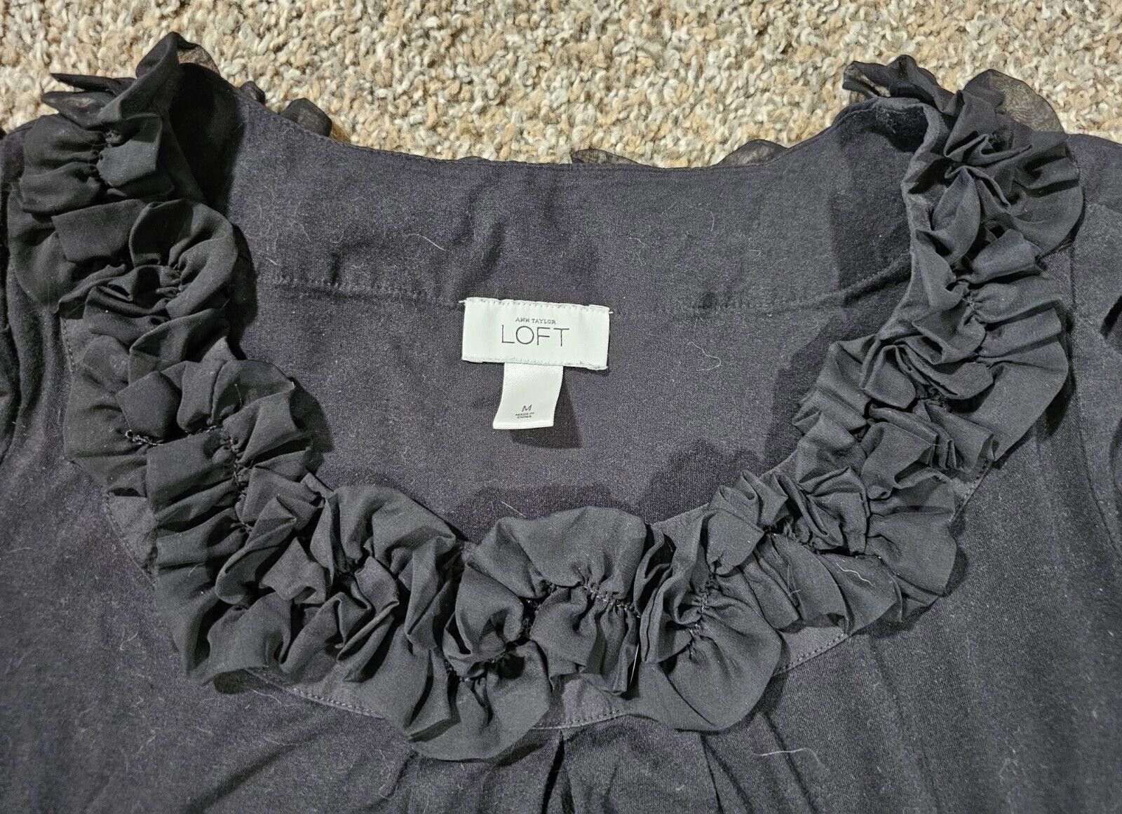 Designer Ann Taylor LOFT Black Modal Short Sleeve Ruffled Neck Top M Size M / US 6-8 / IT 42-44 - 2 Thumbnail