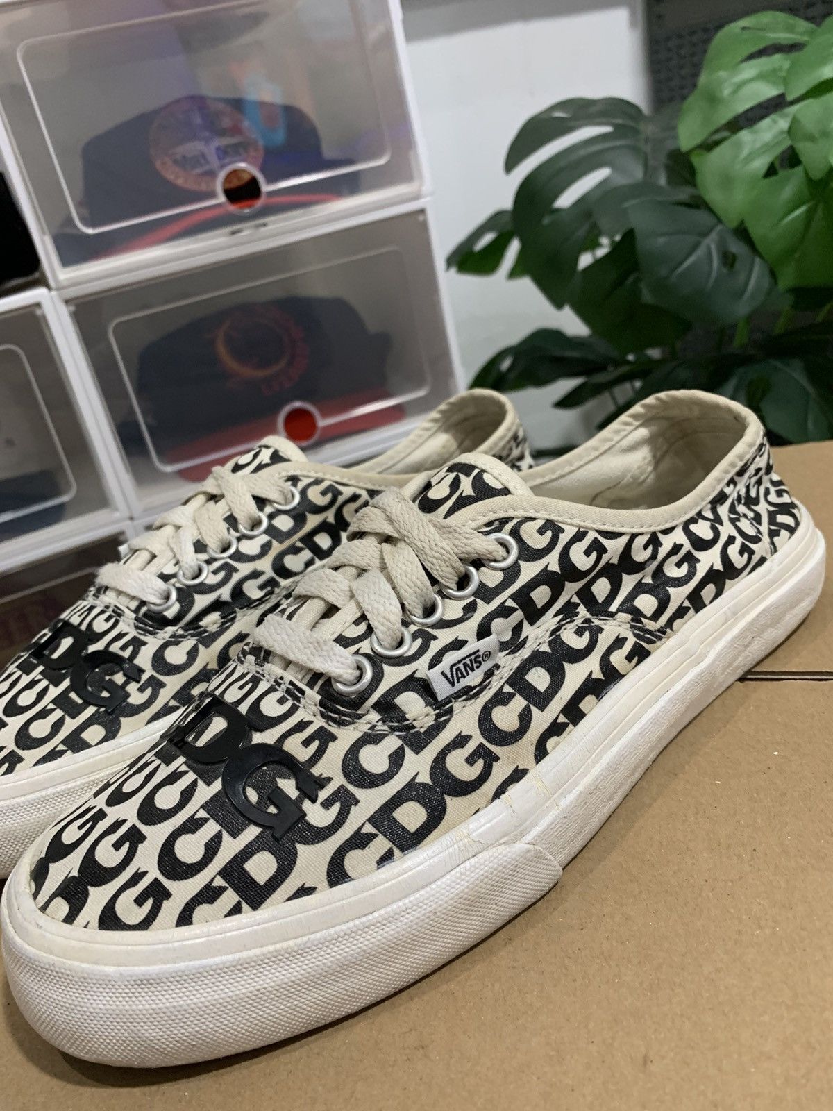 Comme des Garcons × Vans Vans OG Authentic LX CDG Comme Des Garcons Size US 6.5 / EU 39-40 - 2 Thumbnail