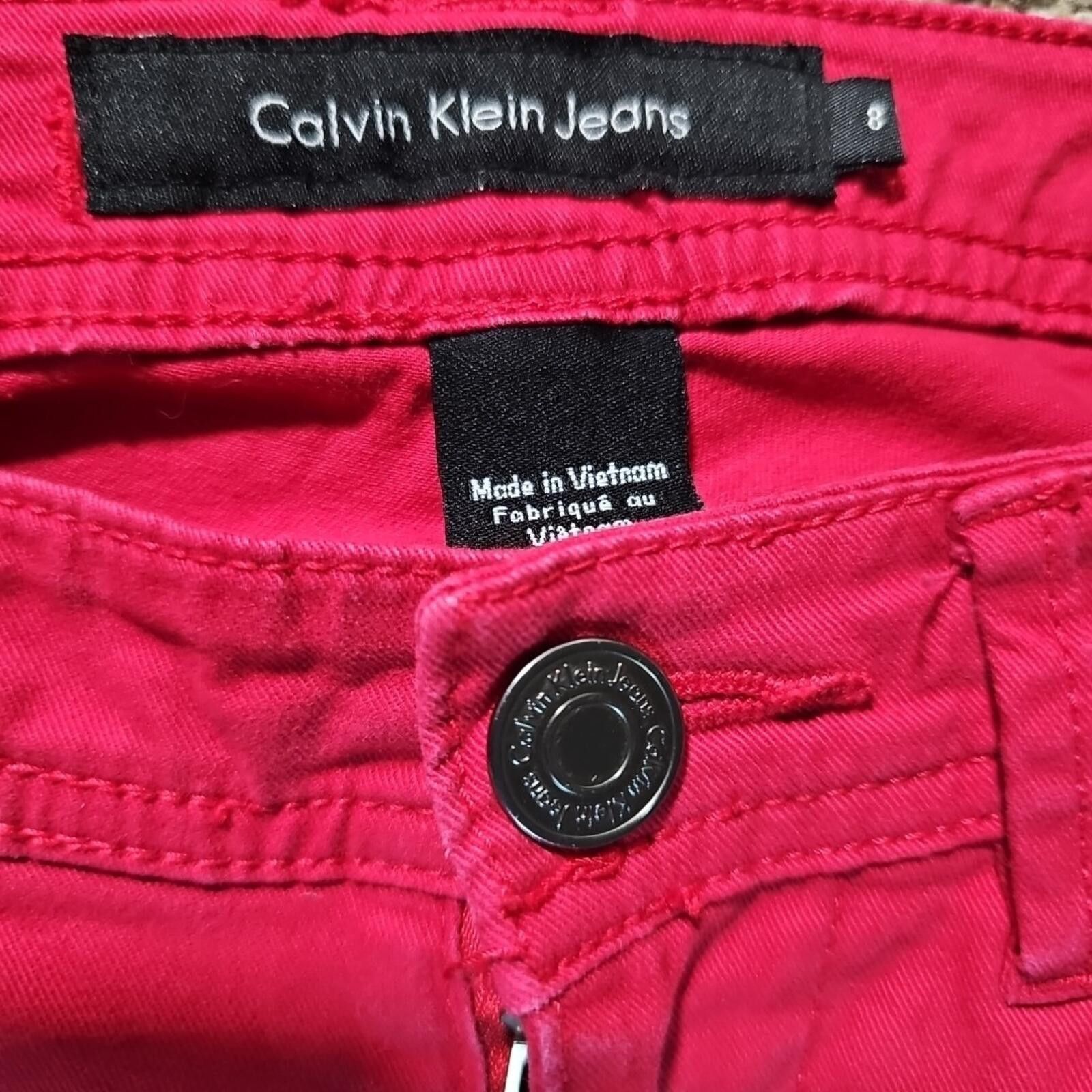 Calvin Klein Calvin Klein Sz 8 Skinny Crop Red Jeans Size 30" / US 8 / IT 44 - 2 Thumbnail