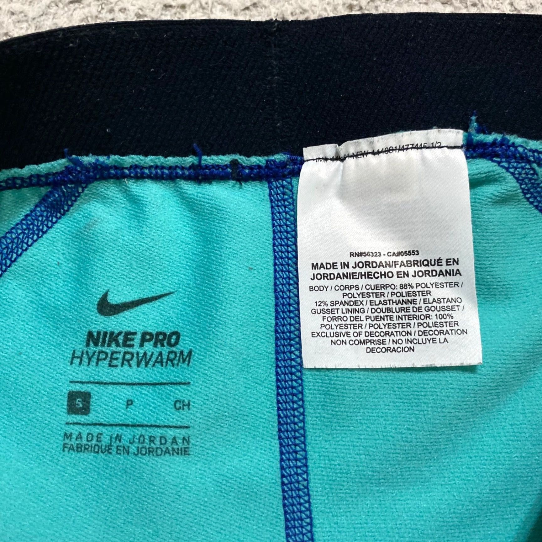 Nike Nike Womens Leggings Grey? Blue Geometric Hyper Warm Elastic Waist Pull On Pants Small XS/S - Nikepro Style Womens Leggings 27 in Inseam Nikepro 2740 Size 28" / US 6 / IT 42 - 3 Thumbnail