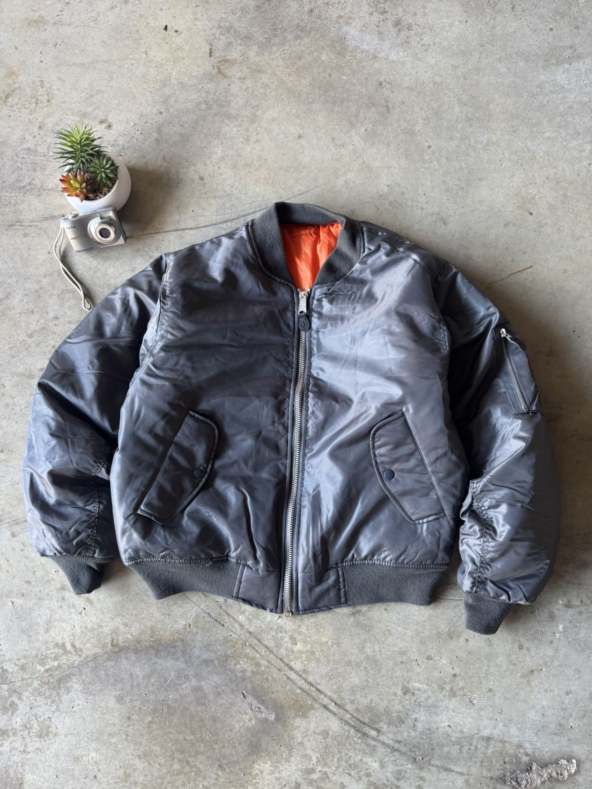 Vintage Vintage Military Bomber Jacket Size US M / EU 48-50 / 2 - 2 Thumbnail