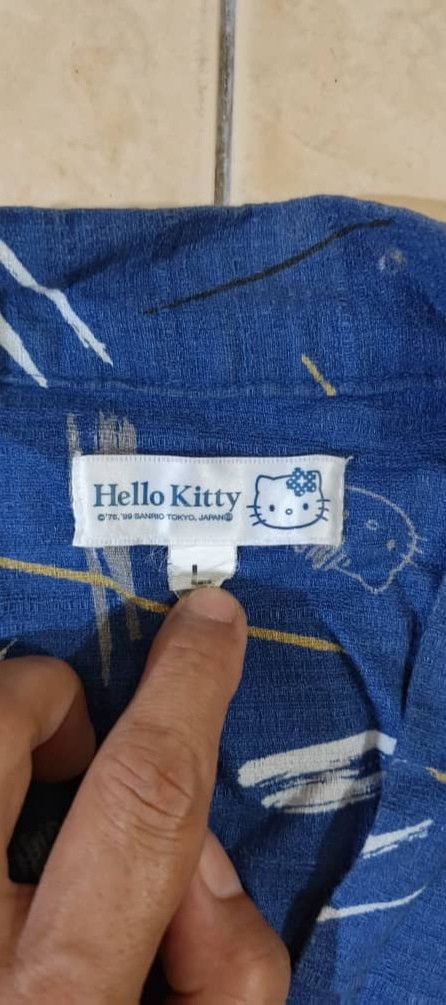 Cartoon Network × Japanese Brand × Vintage HELLO KITTY KIMONO Size US L / EU 52-54 / 3 - 6 Thumbnail