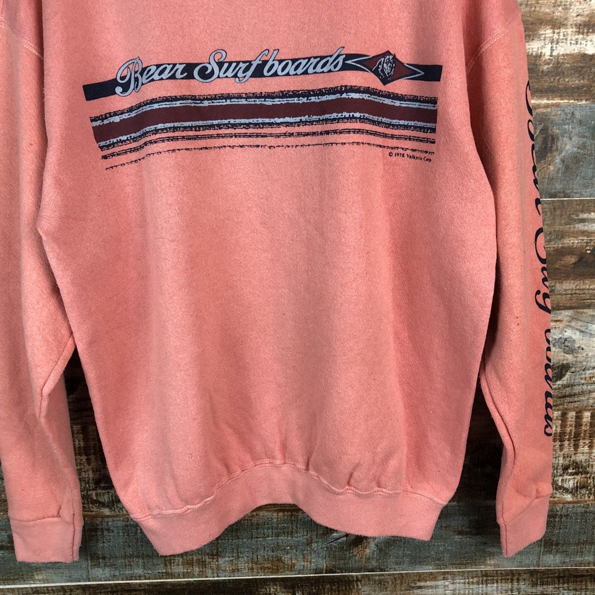 Japanese Brand × Vintage Vintage Sweatshirt Bear Surf Boards Pink #978 Size US M / EU 48-50 / 2 - 6 Thumbnail