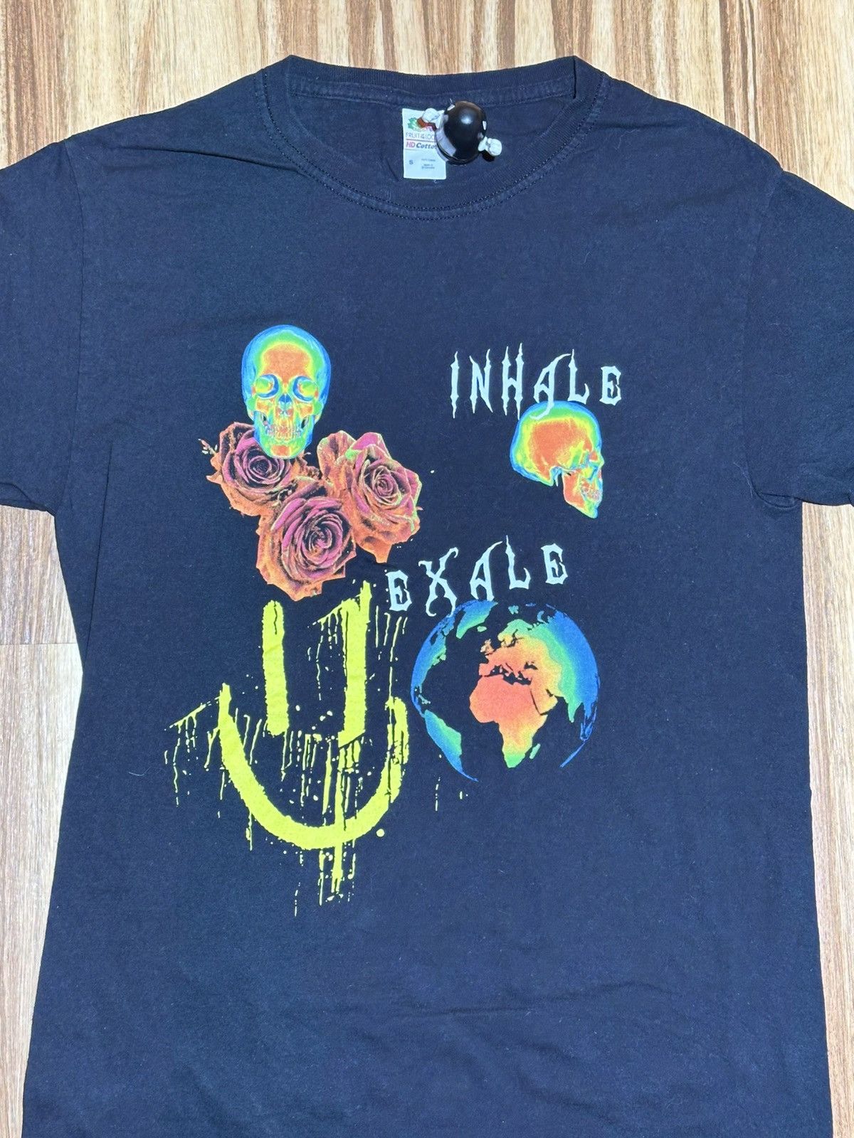Fruit Of The Loom Vint. Inhale Exhale Fruit of the Loom Black HD Cotton TShirt Size US S / EU 44-46 / 1 - 2 Thumbnail