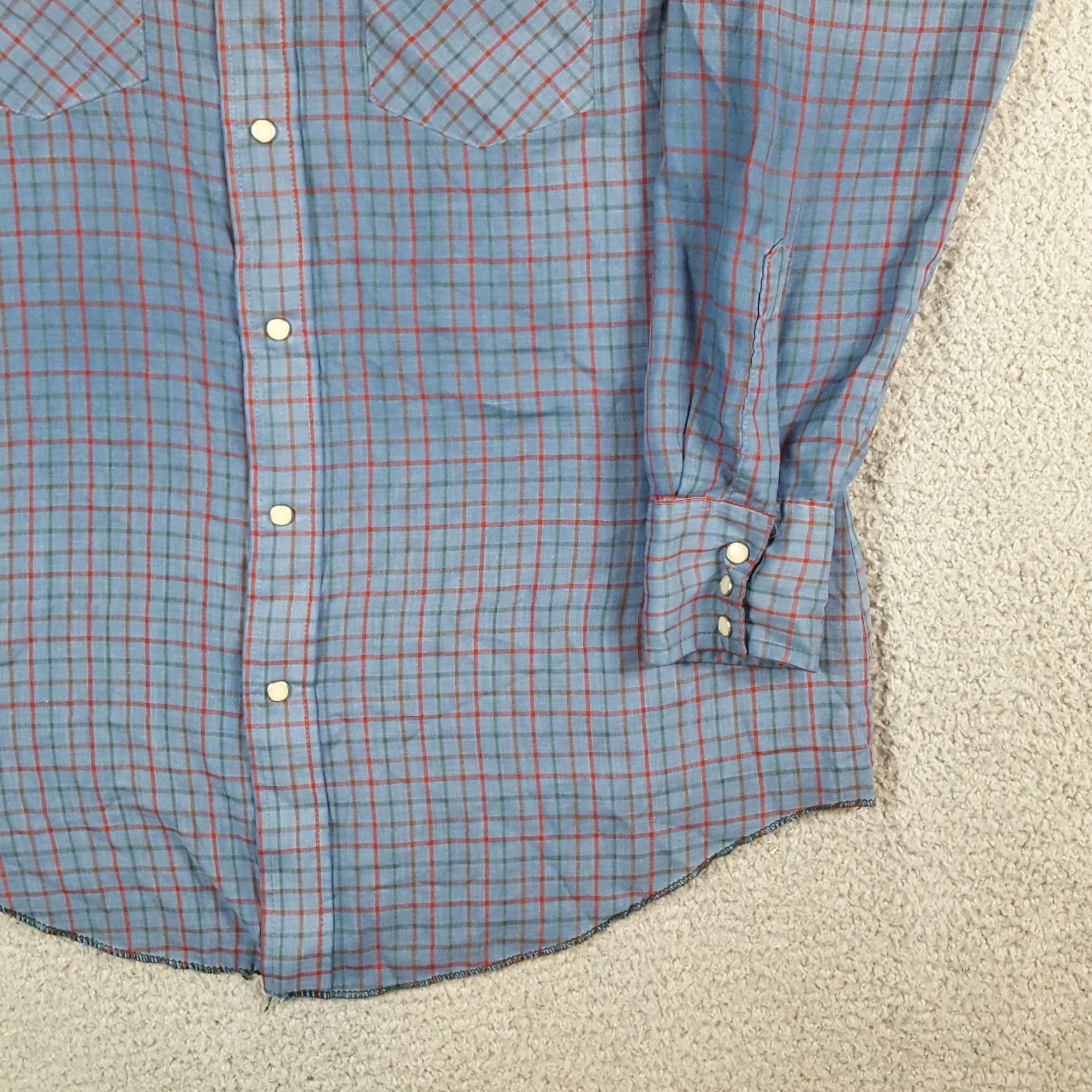 Vintage VINTAGE Dee Cee Faded Western Pearl Snap Size L Button-Up Cowboy Rockabilly Shirt Size US L / EU 52-54 / 3 - 3 Thumbnail