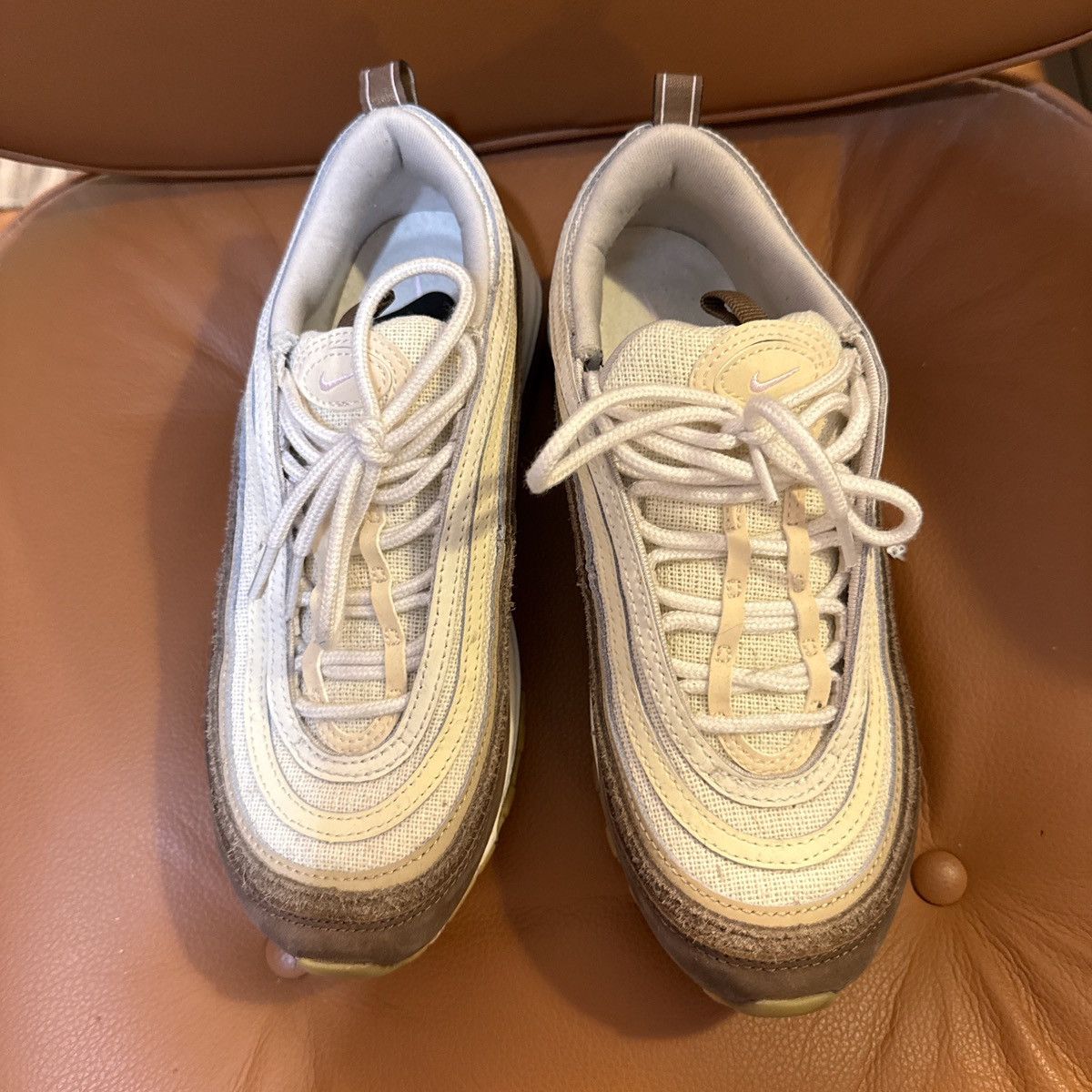 Nike Nike Air Max 97 Crepe Size US 6 / EU 39 - 2 Thumbnail