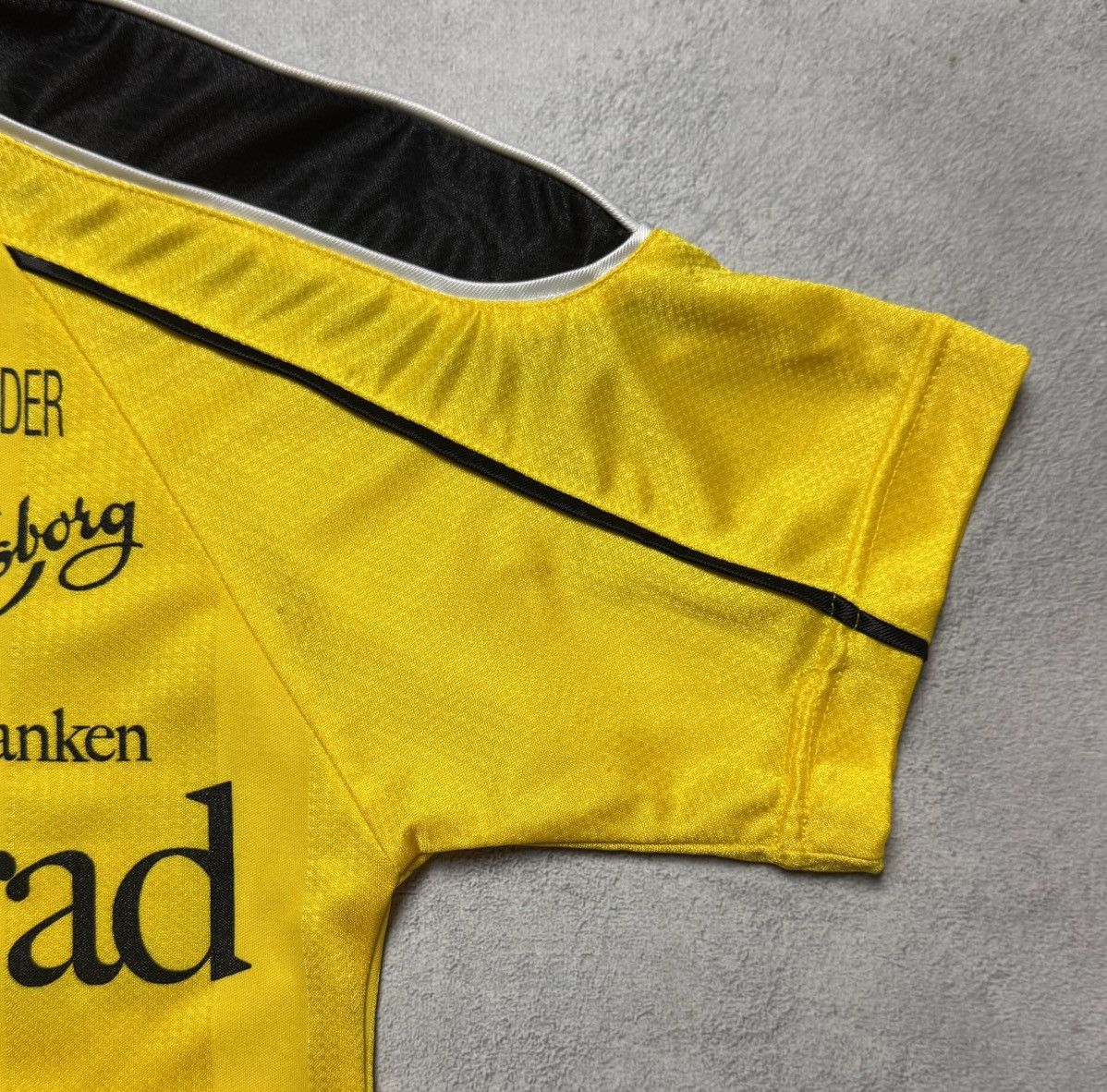 Umbro IF Elfsborg 1999 2000 Home Shirt Soccer Jersey Umbro Size US XS / EU 42 / 0 - 11 Thumbnail