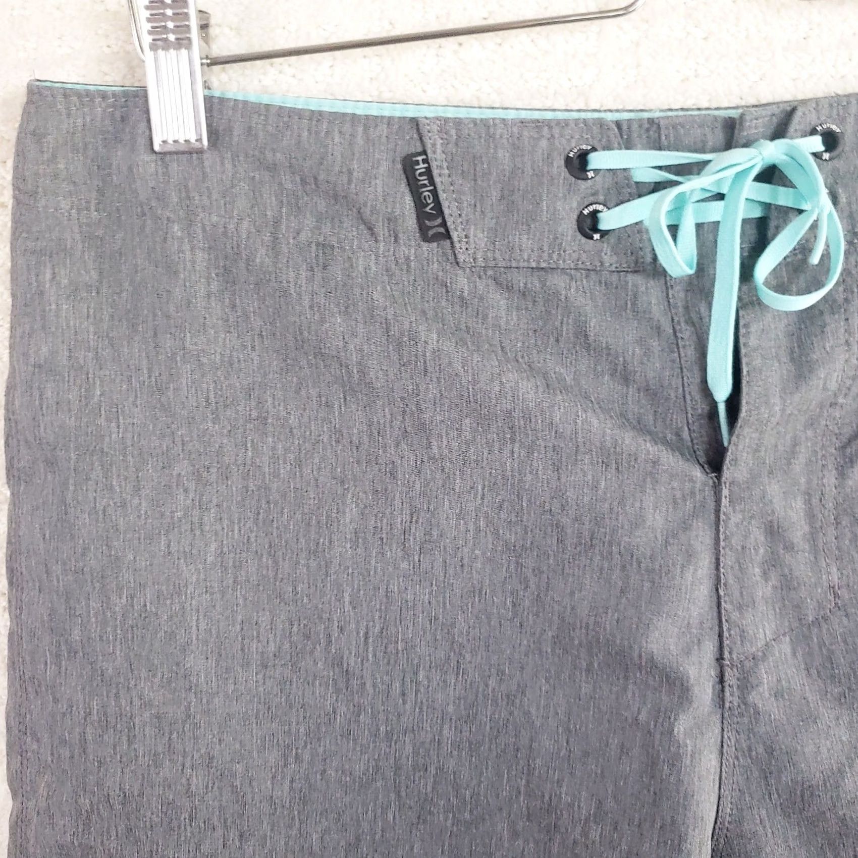 Hurley Hurley Men’s Board Shorts Swim Trunks Gray Teal Trim Pockets 32x9 Regular Polyester Bottom Mens Size US 32 / EU 48 - 2 Thumbnail