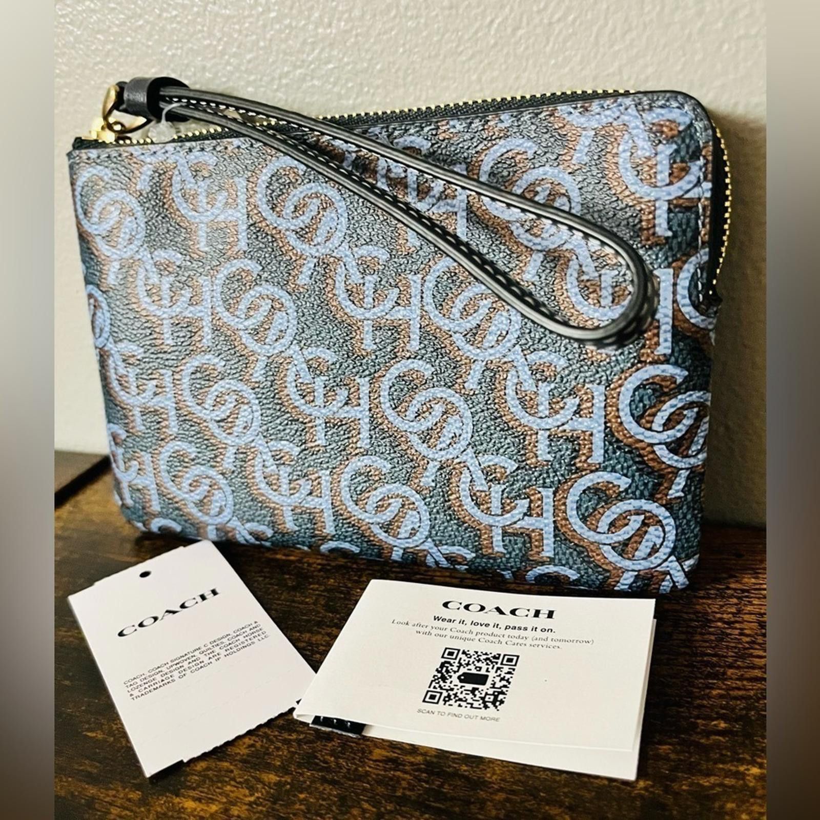 Coach Coach Monogram Print Corner Zip Wristlet in Navy​​​​​​​​ NWT Size ONE SIZE - 3 Thumbnail