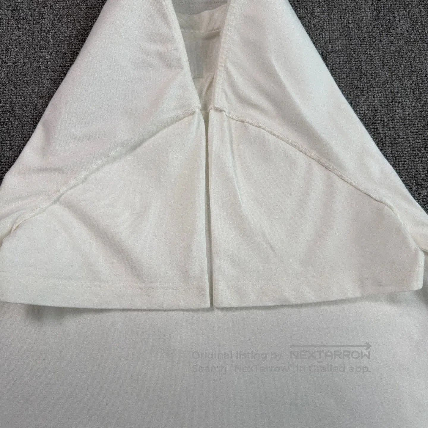 Louis Vuitton LV 25 Embossed Chest Logo White T-Shirt. Size US S / EU 44-46 / 1 - 7 Thumbnail