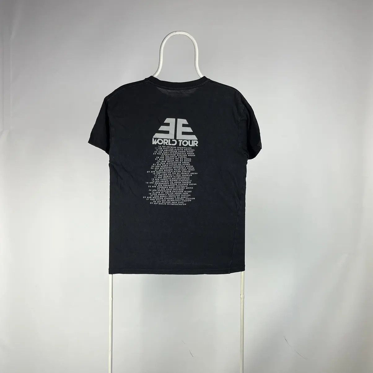 Band Tees Imagine dragons Tshirt world tour size Medium Size US M / EU 48-50 / 2 - 2 Thumbnail