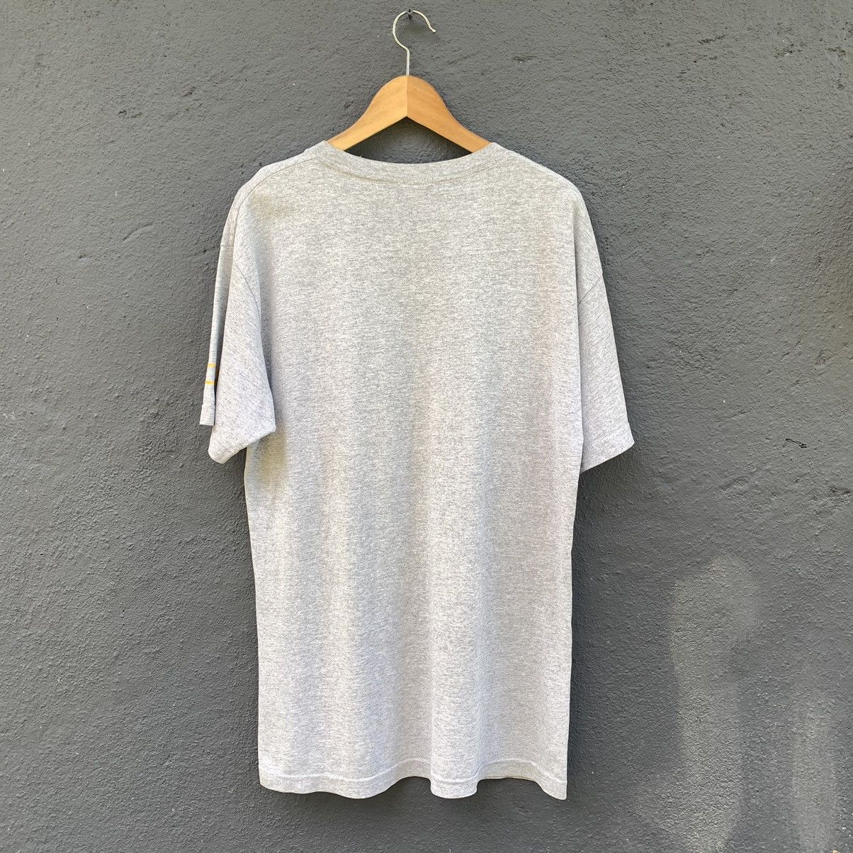 Vintage Vintage Y2k Oakley Tee Size US L / EU 52-54 / 3 - 3 Thumbnail