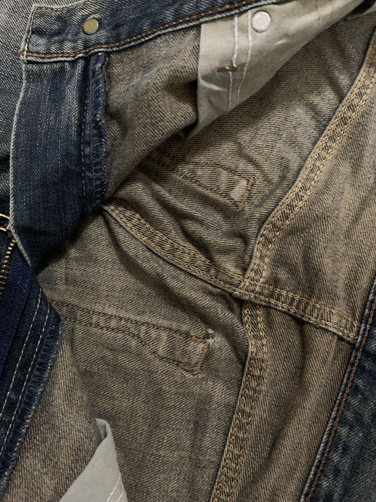 Edwin Vintage Y2K Edwin 403 Yellow Mud Wash Loose Distressed Jeans Size US 35 - 5 Thumbnail