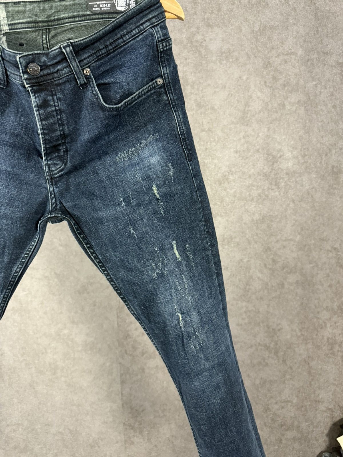 Diesel Diesel tepphar designer distressed denim jeans Size US 31 - 3 Thumbnail