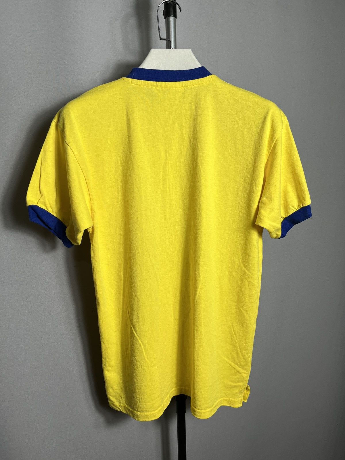 Other UK Arsenal 1970 - 1971 score draw yellow Mens jersey shirt rare Size US M / EU 48-50 / 2 - 7 Thumbnail
