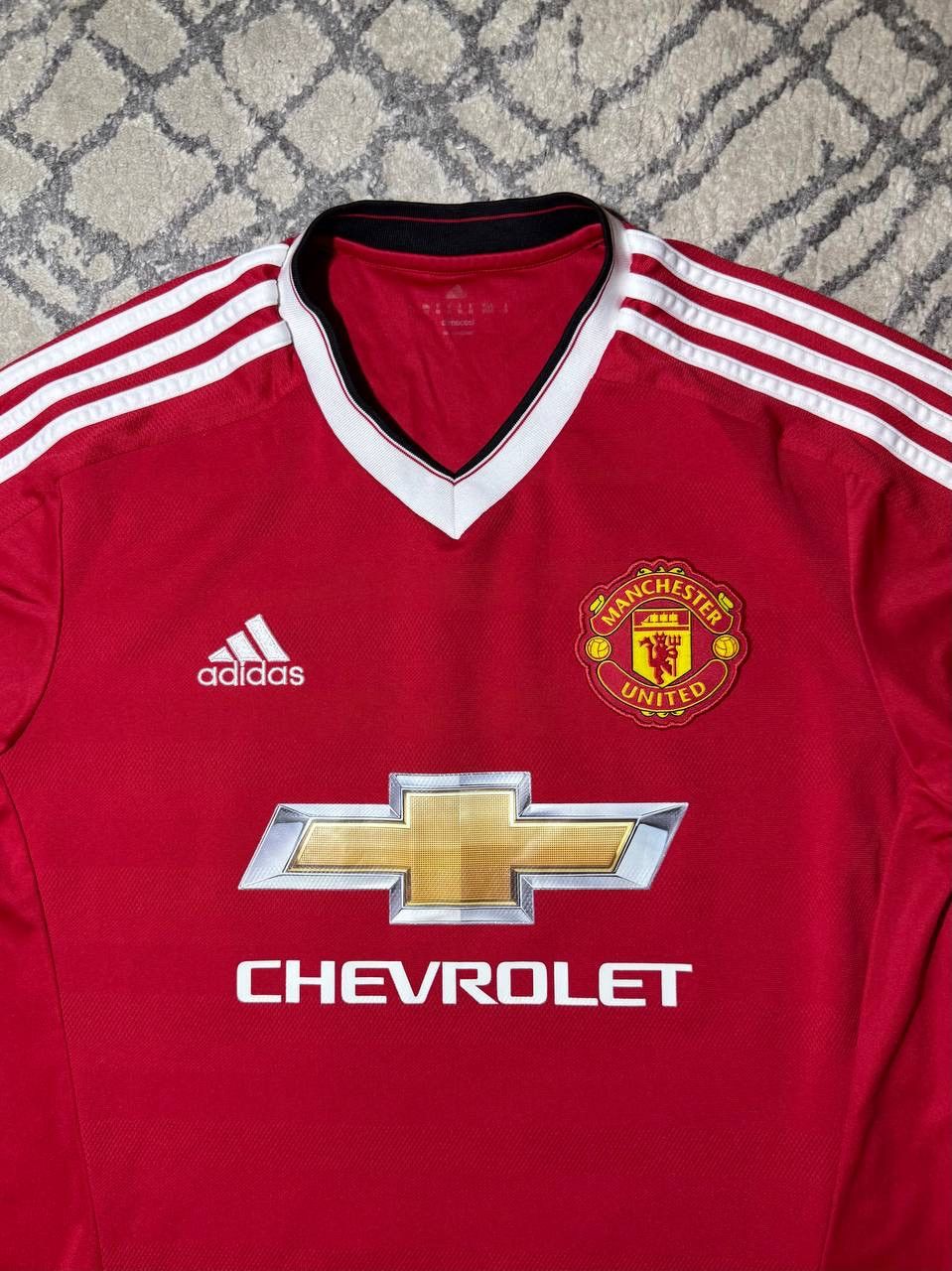 Adidas Manchester United 2016 Adidas Football T-shirt Soccer Jersey Size US M / EU 48-50 / 2 - 2 Thumbnail